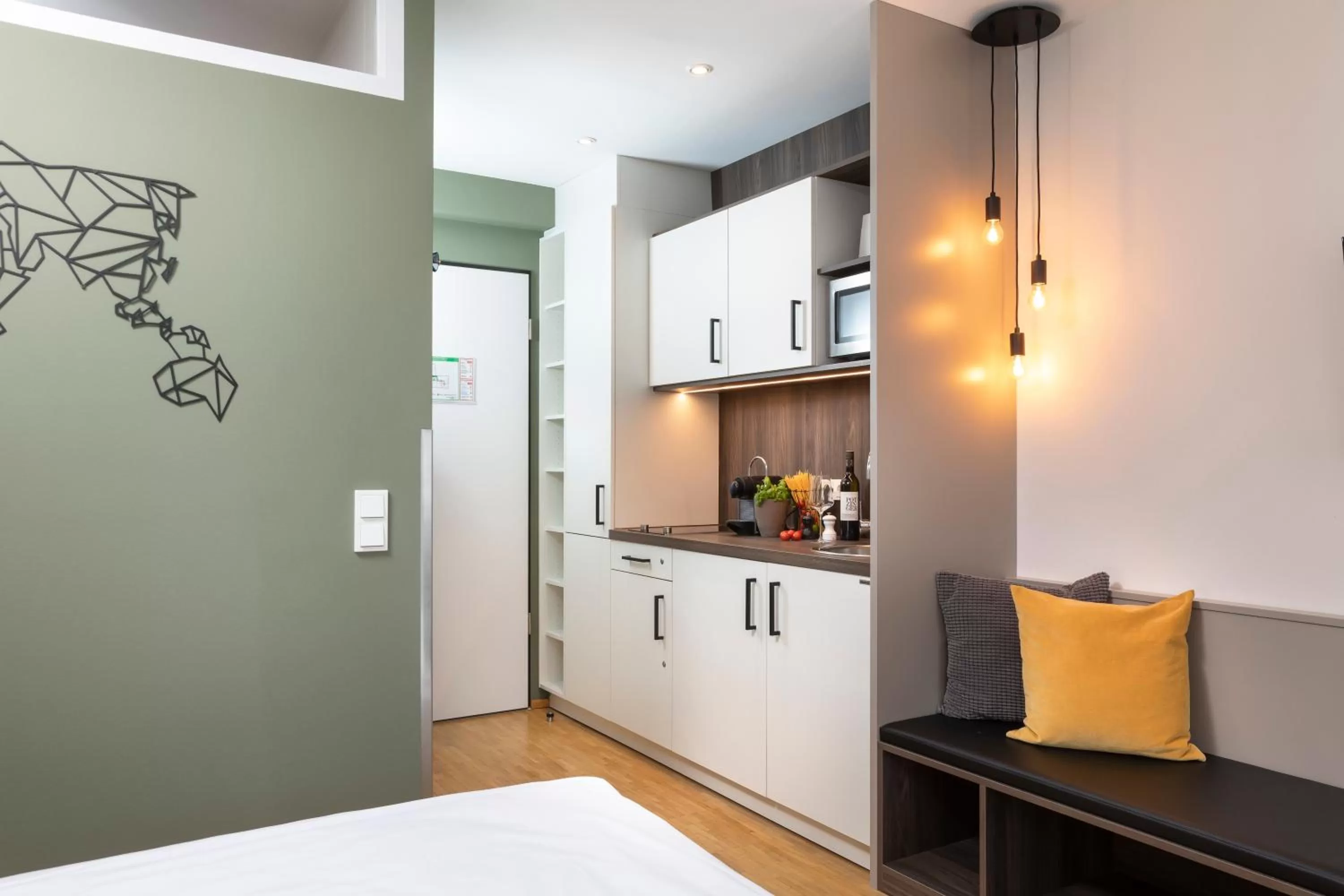 Kitchen or kitchenette in zeitwohnhaus SUITE-HOTEL & SERVICED APARTMENTS
