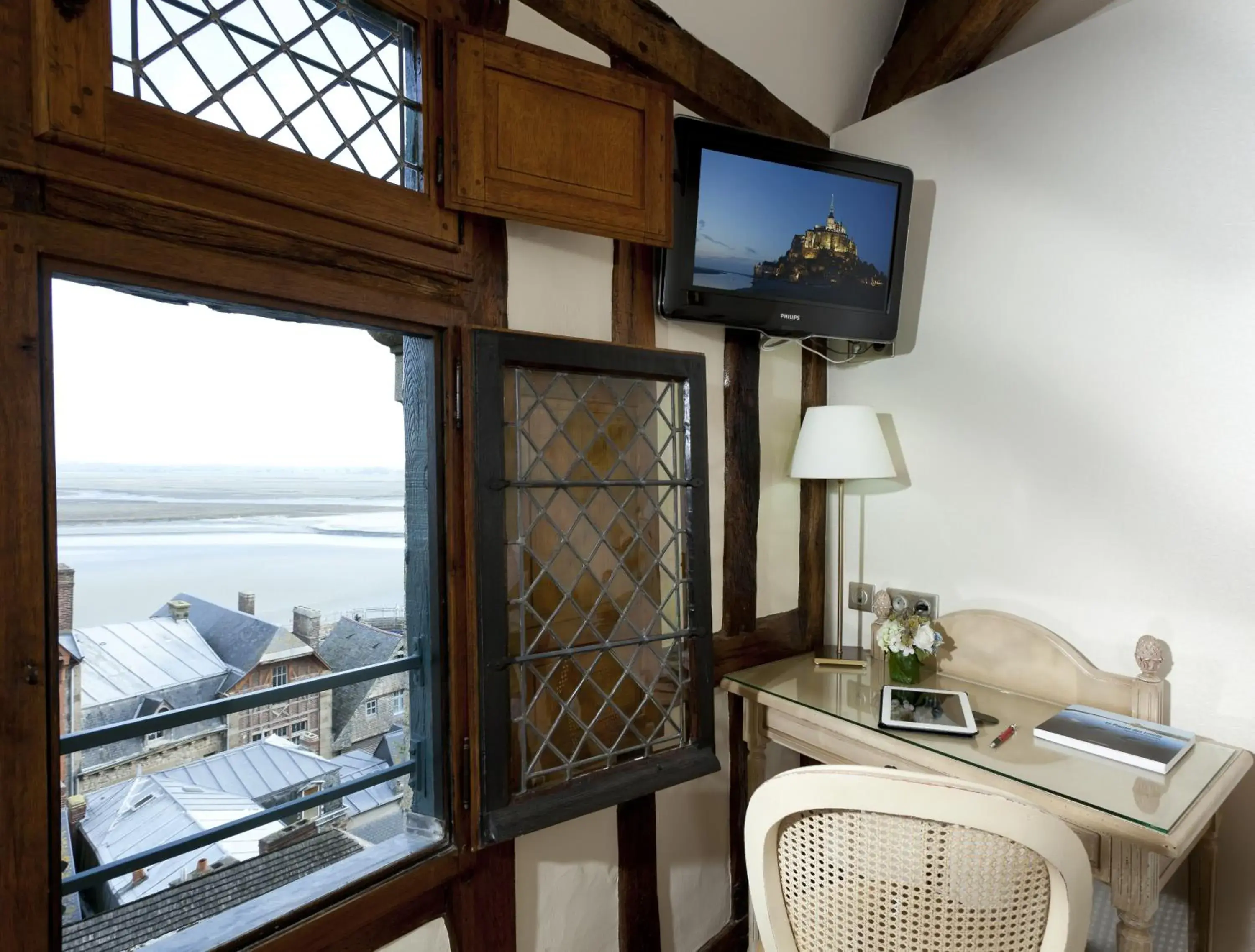 Superior Twin Room with Sea View in Auberge Saint Pierre Superior Twin Room with Sea View in Auberge Saint Pierre