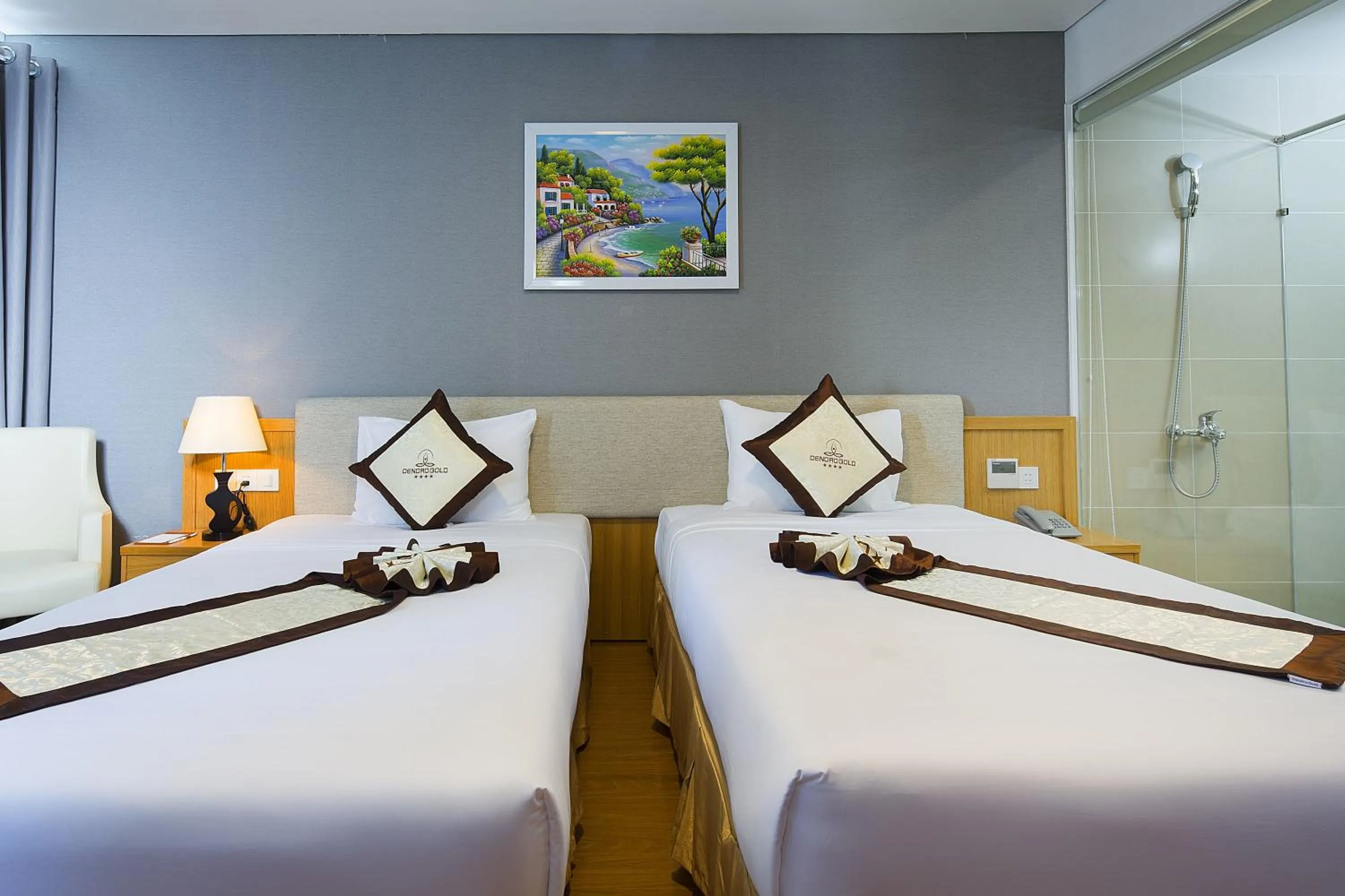 Bedroom, Bed in Dendro Gold Hotel