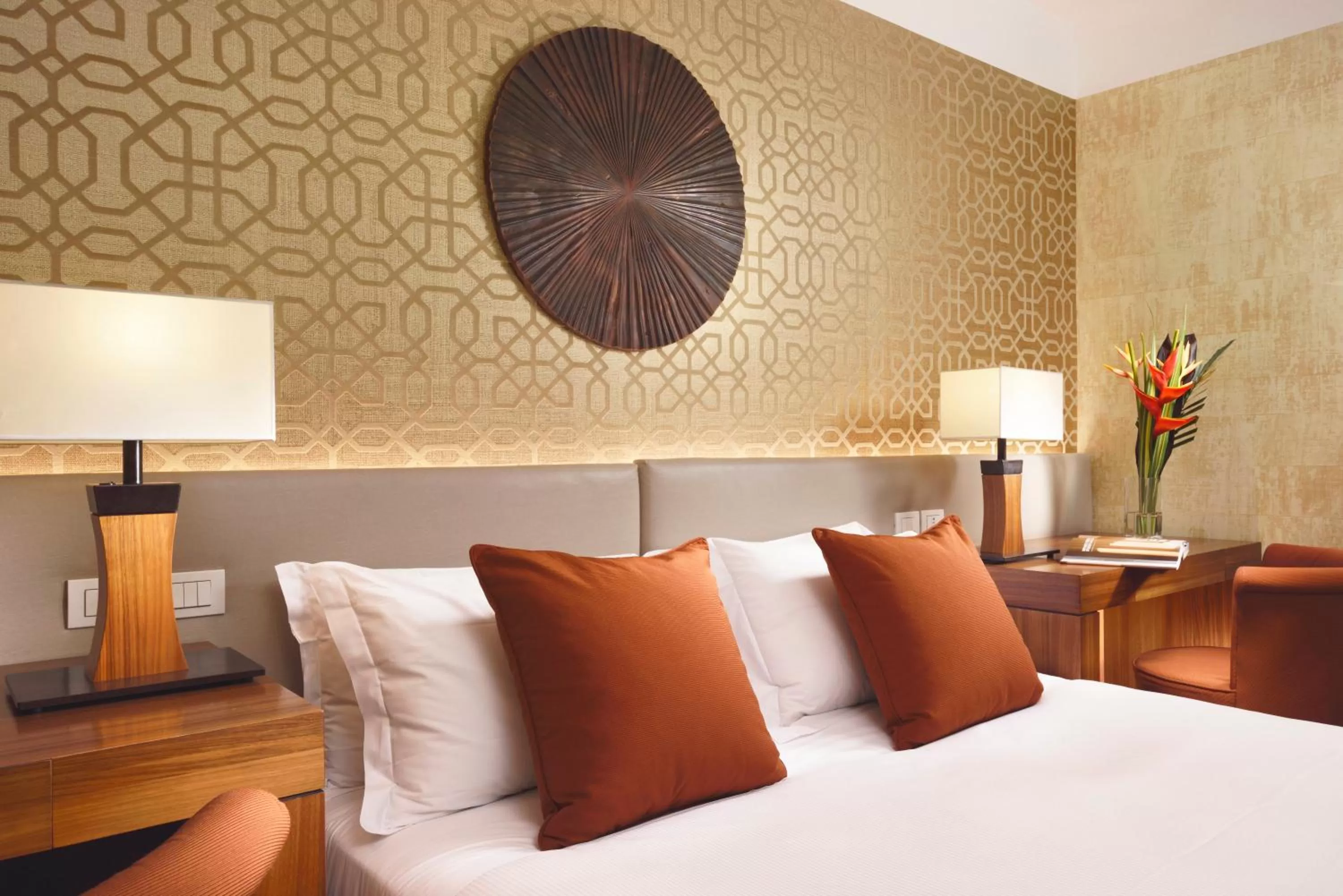 Photo of the whole room, Bed in Milan Suite Hotel