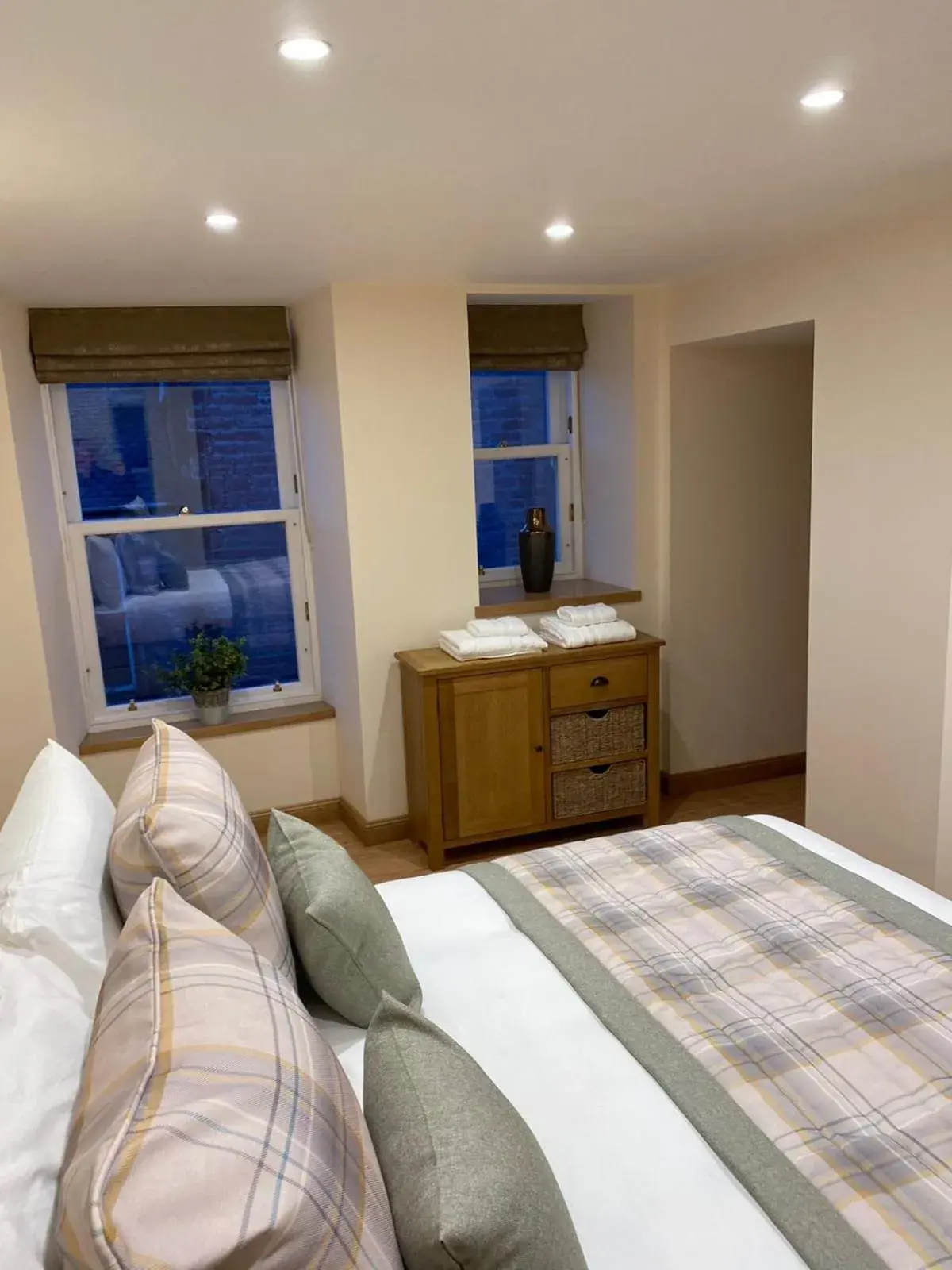 Bedroom in Waverley Inn Apartments