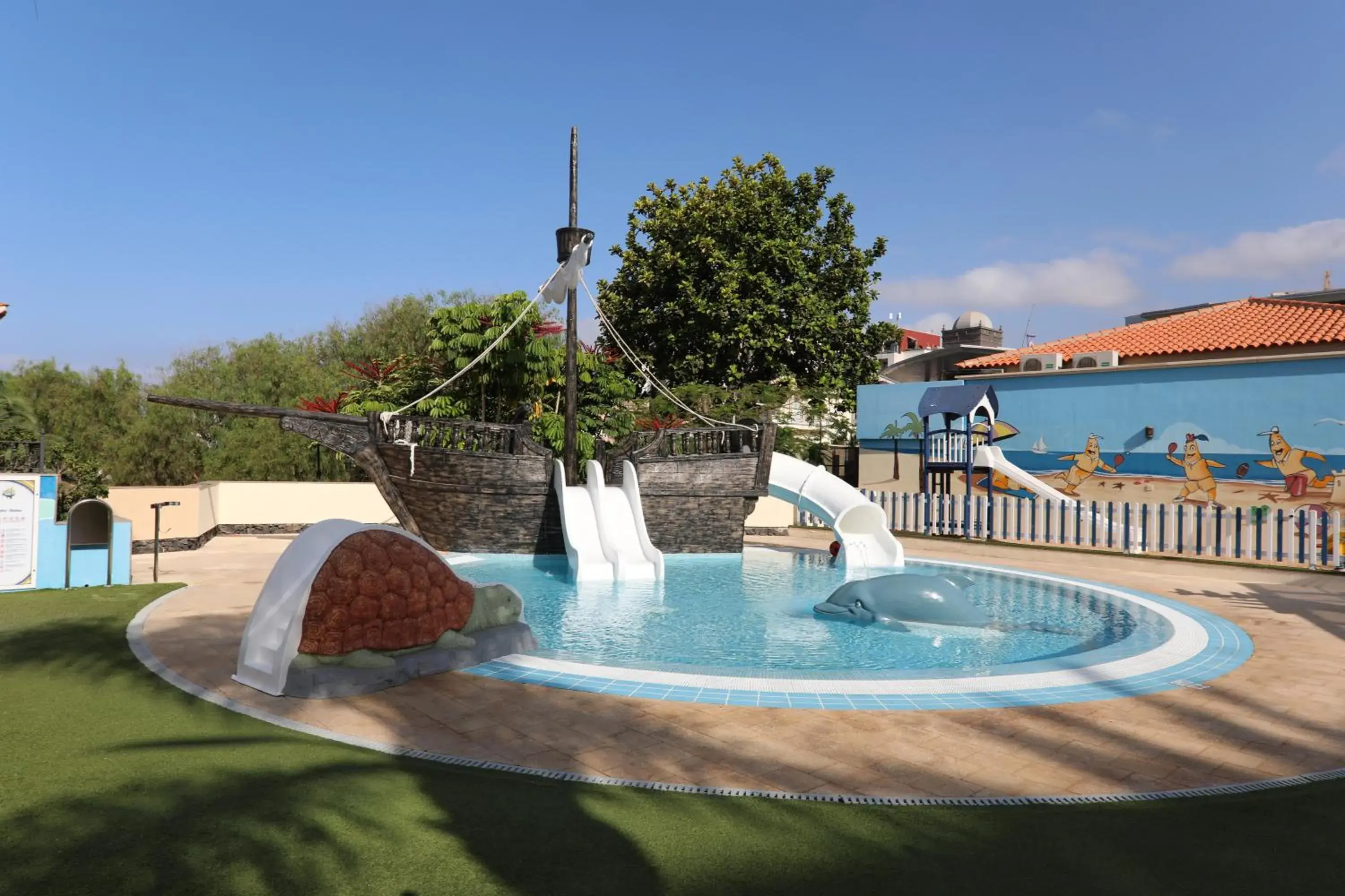 Swimming pool in Iberostar Selection Anthelia Swimming pool in Iberostar Selection Anthelia