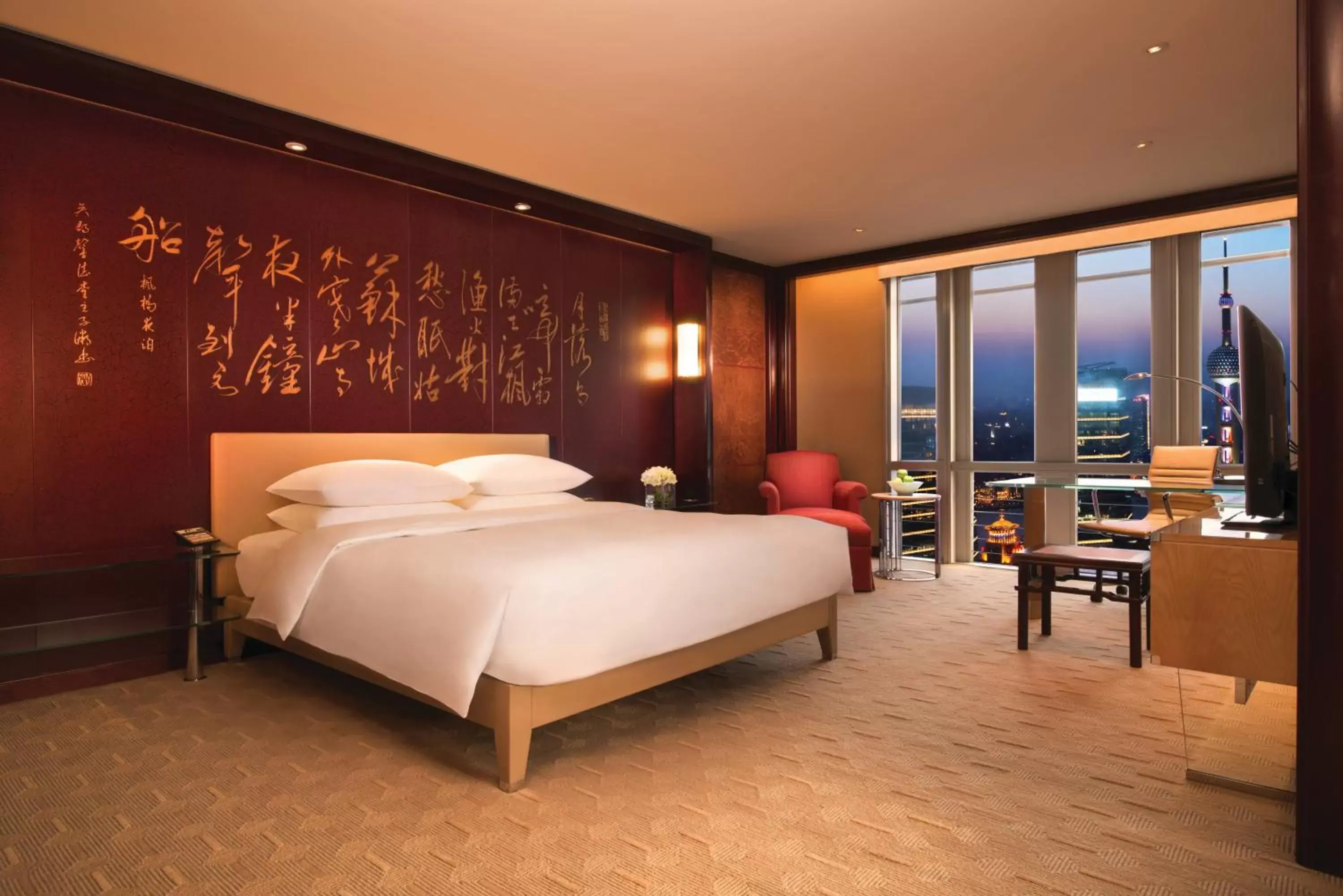 Bed in Grand Hyatt Shanghai