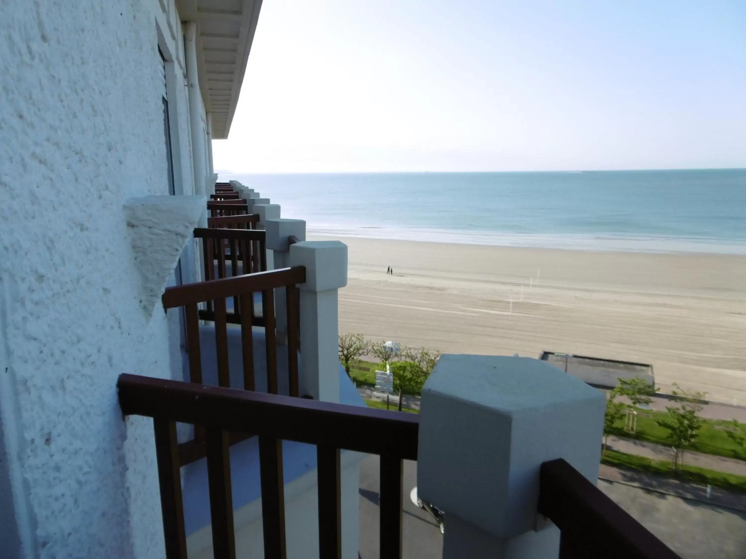 Sea view, Balcony/Terrace in Hotel Mercure La Baule Majestic