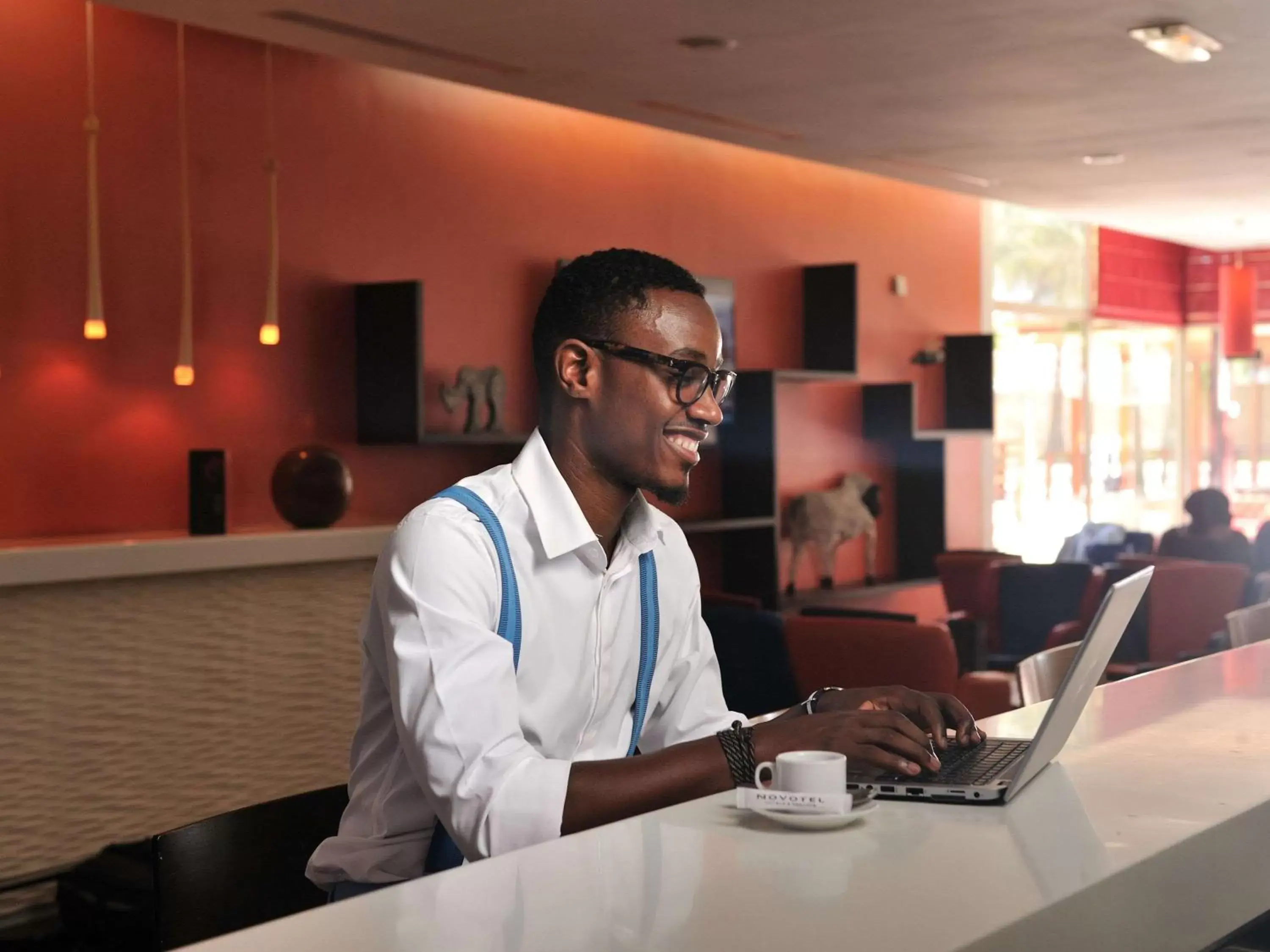 Lounge or bar in Novotel Dakar