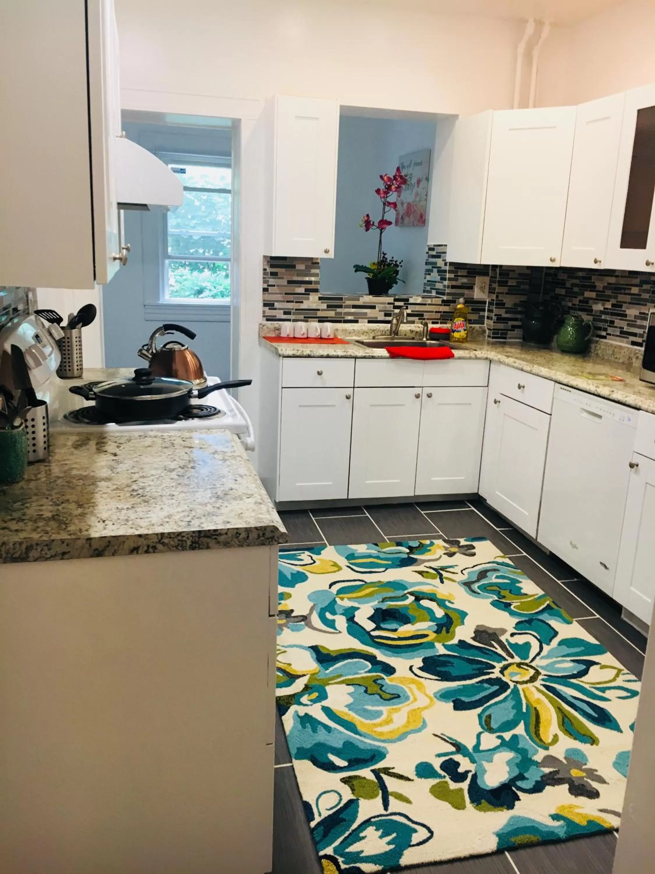 Best Bedroom Next to JHU