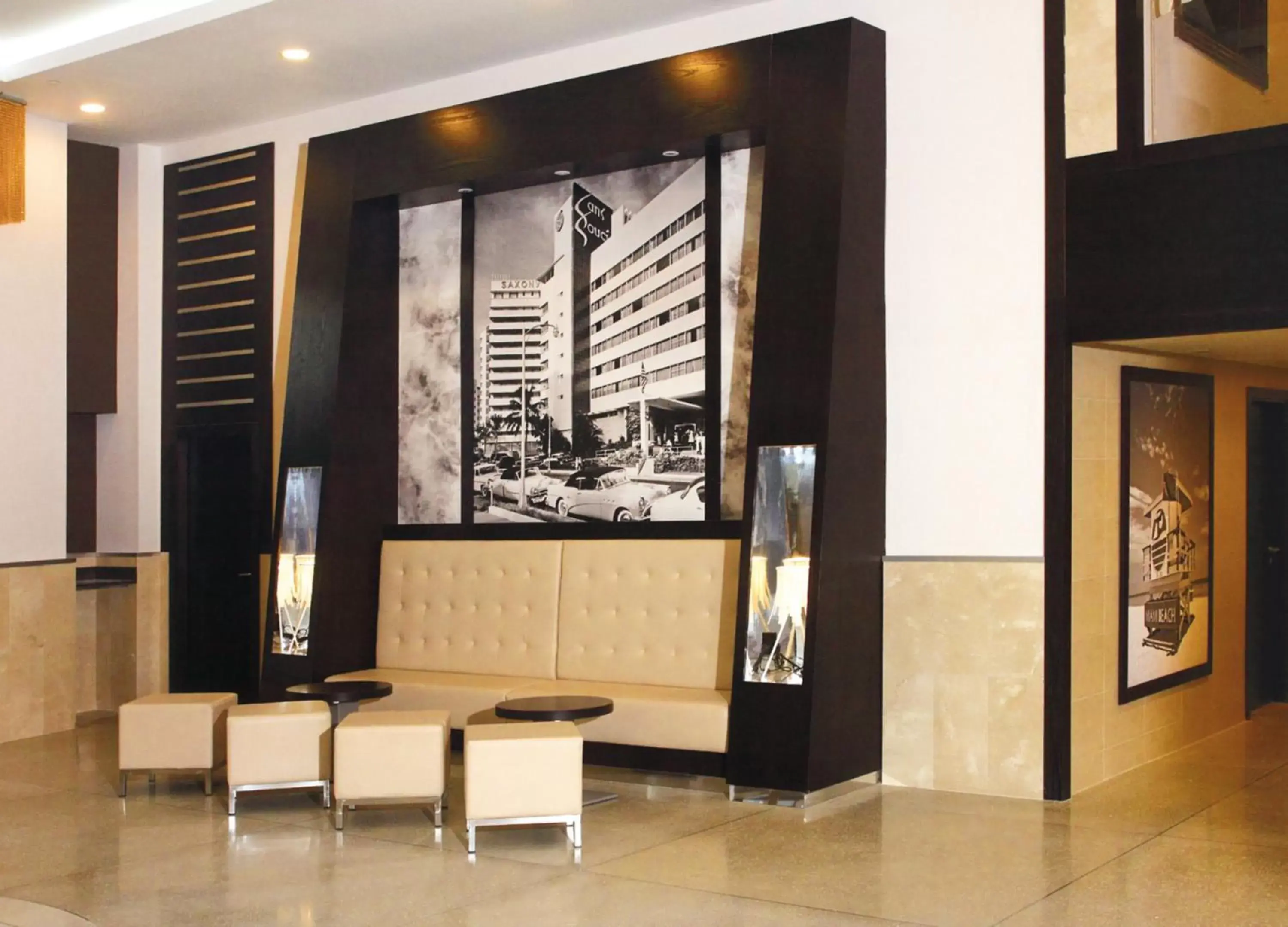 Lobby or reception in Riu Plaza Miami Beach