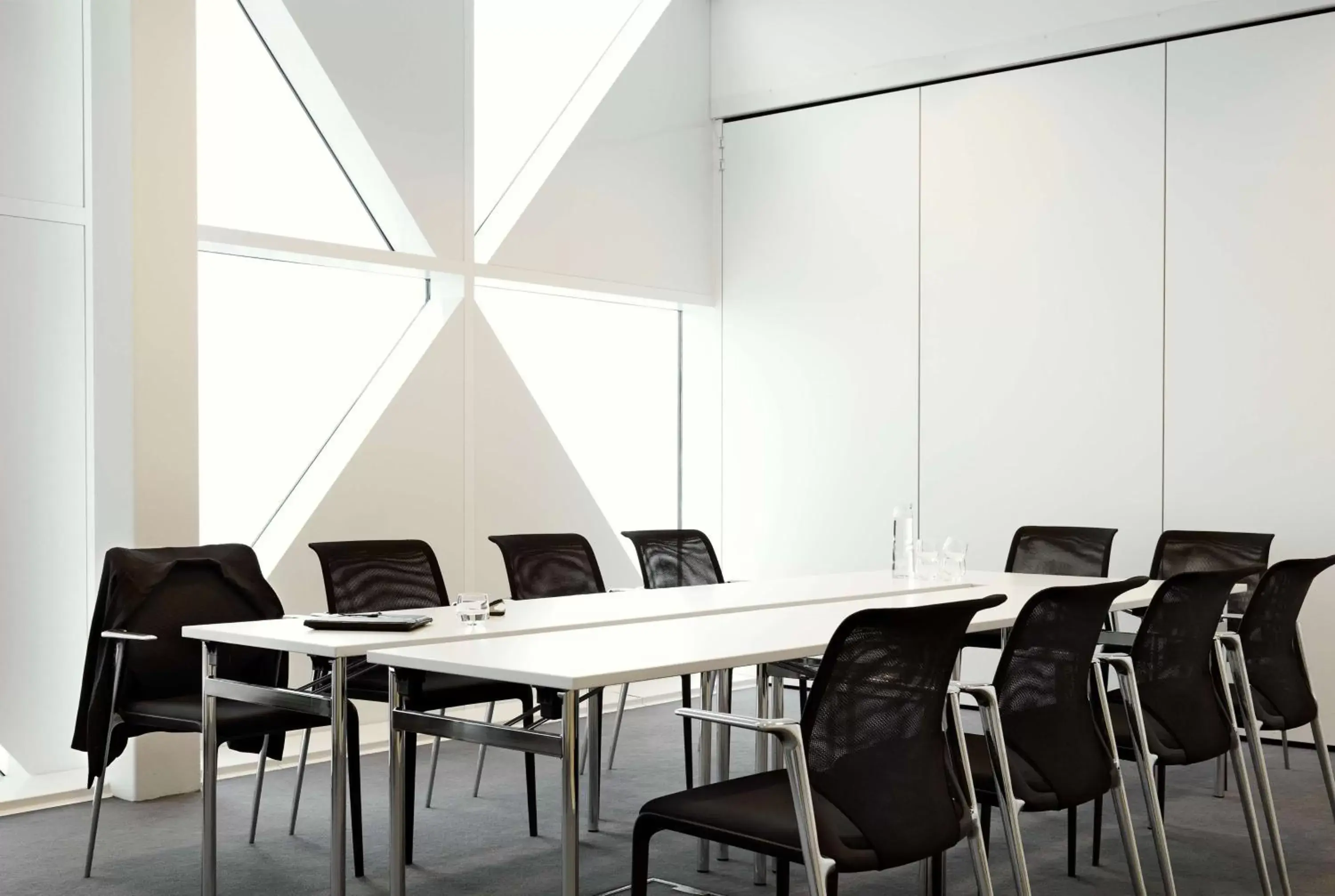 Meeting/conference room in Scandic Victoria Tower