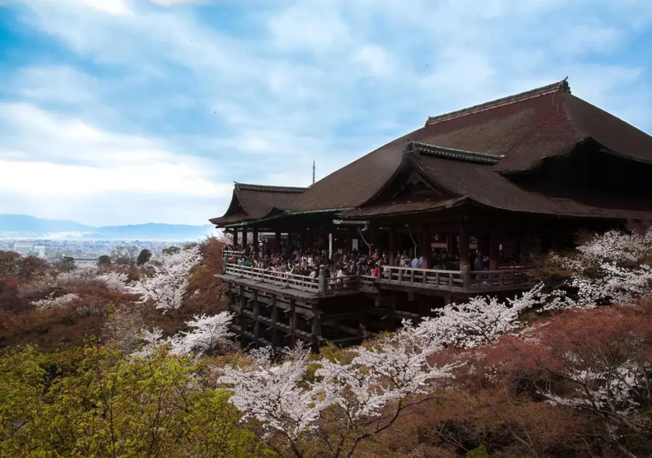 Nearby landmark, Property Building in Saka Hotel Kyoto