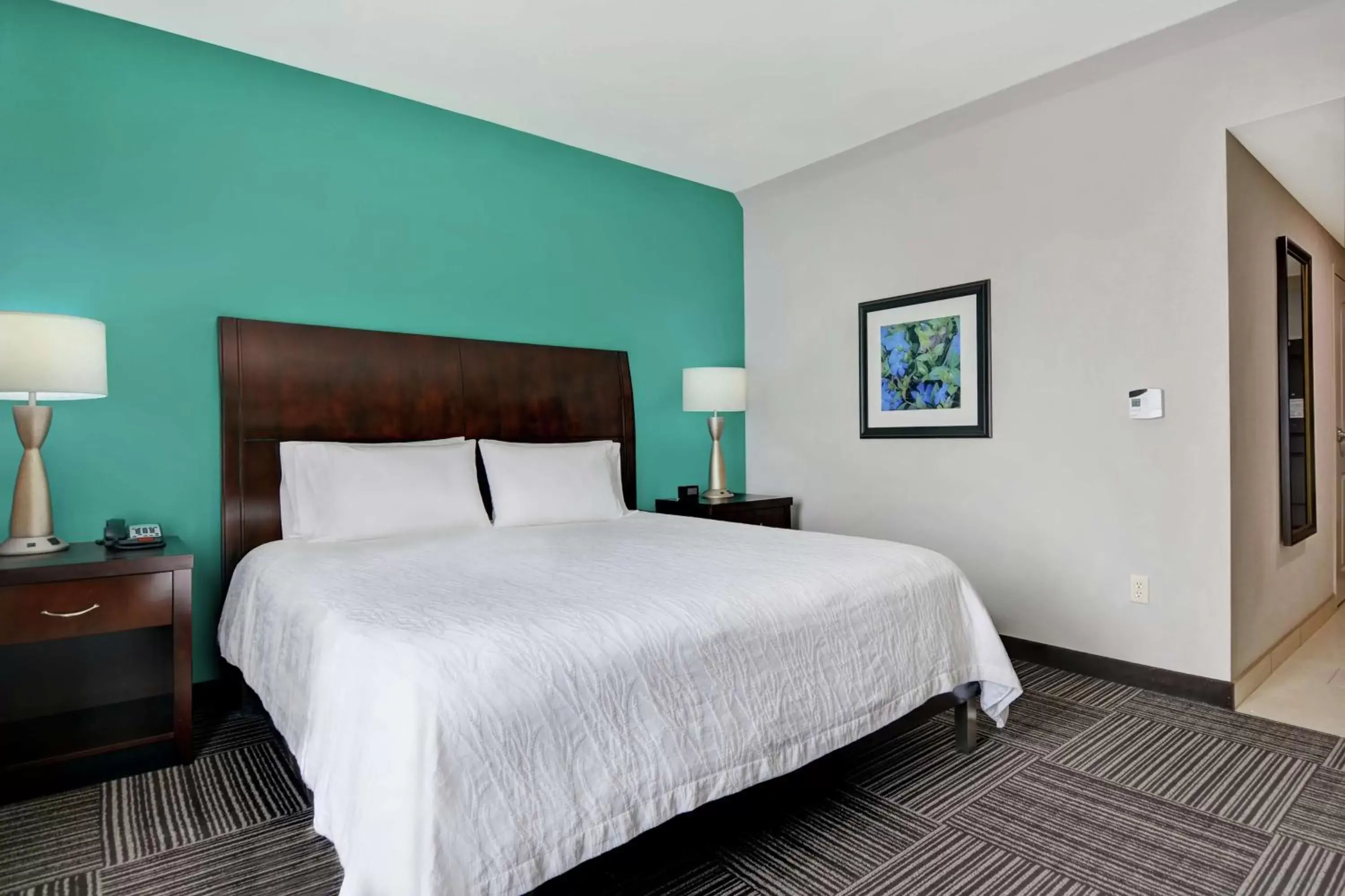 Bed in Hilton Garden Inn and Fayetteville Convention Center