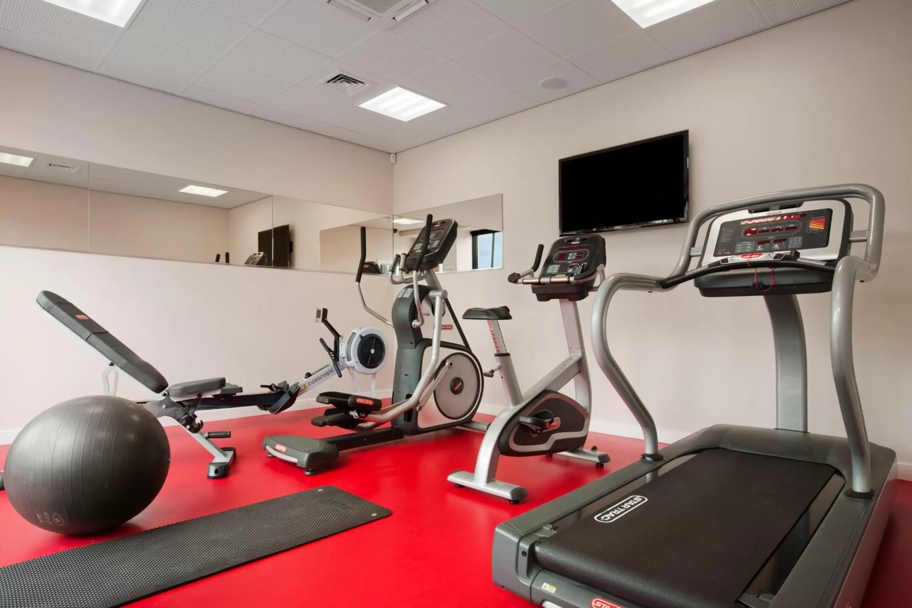 Fitness centre/facilities, Fitness Center/Facilities in Ramada Encore Newcastle-Gateshead