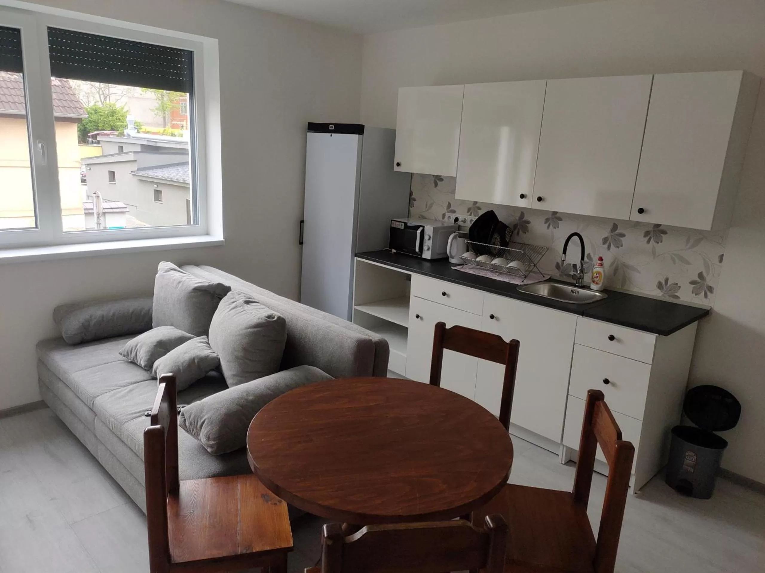 Sun-House Pension - ParkingFree Limited spaces-