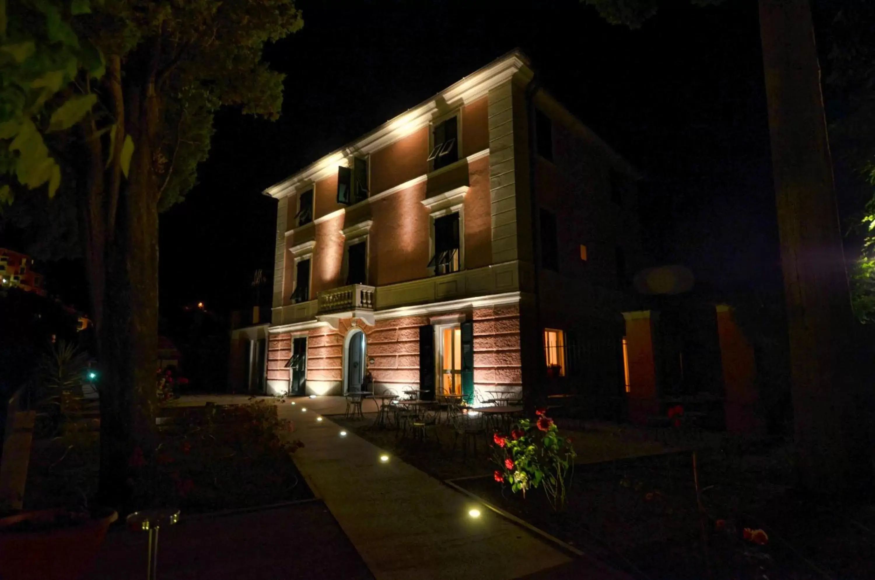 Facade/entrance, Property Building in Villa Accini