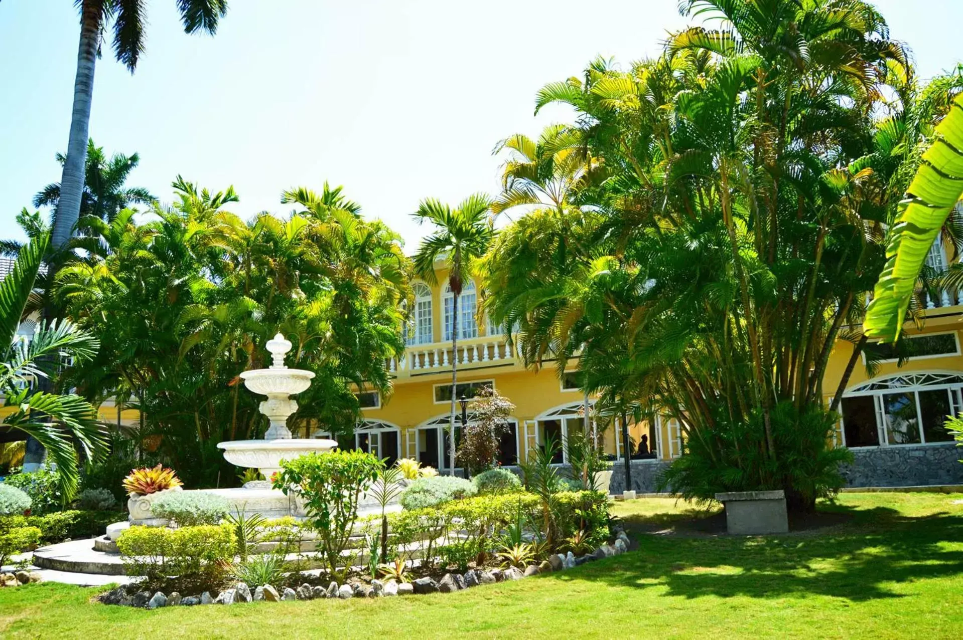 Garden, Property Building in SeaGarden Beach Resort - All Inclusive