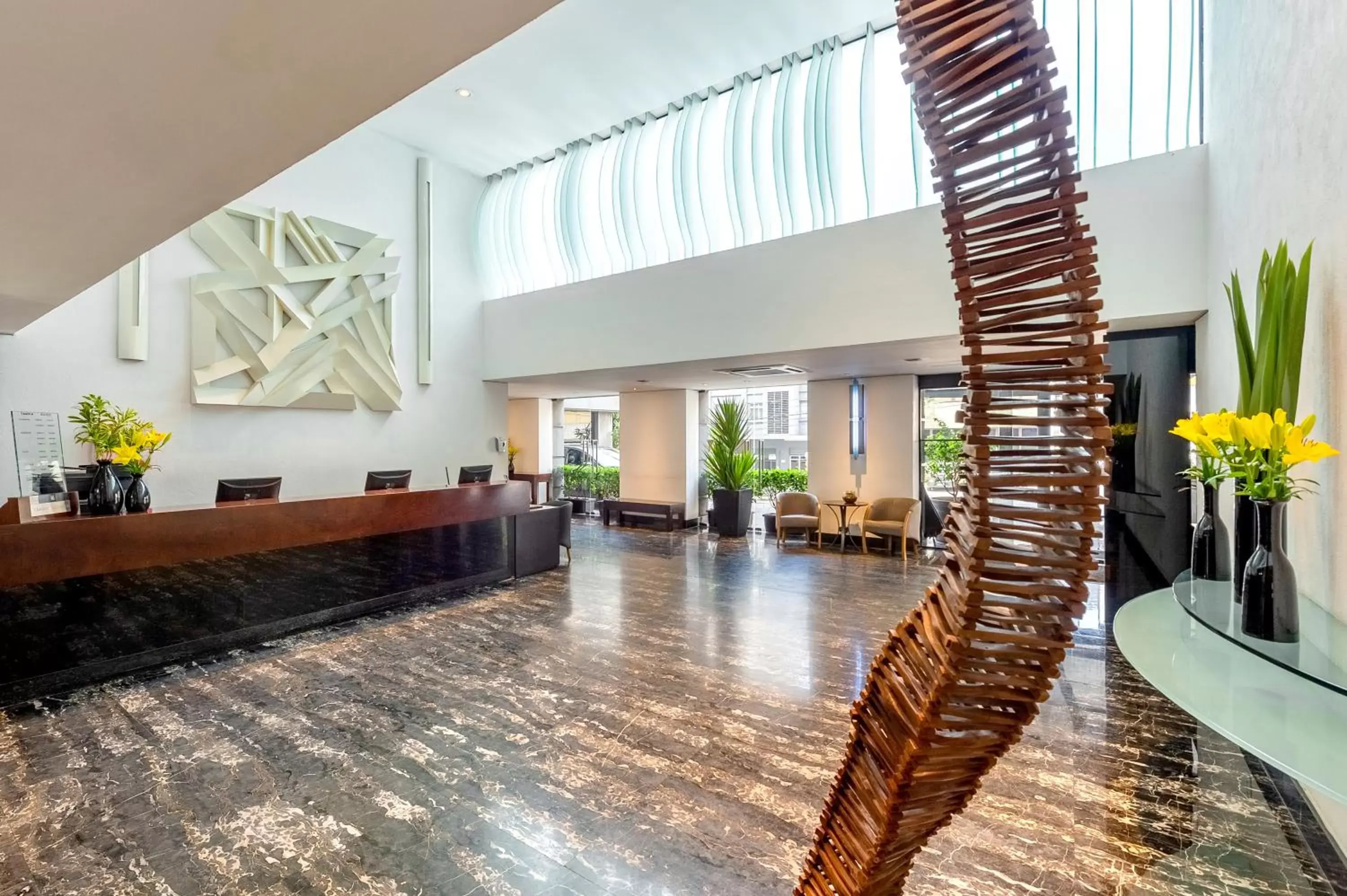 Lobby or reception in Pergamon SP Frei Caneca by Accor