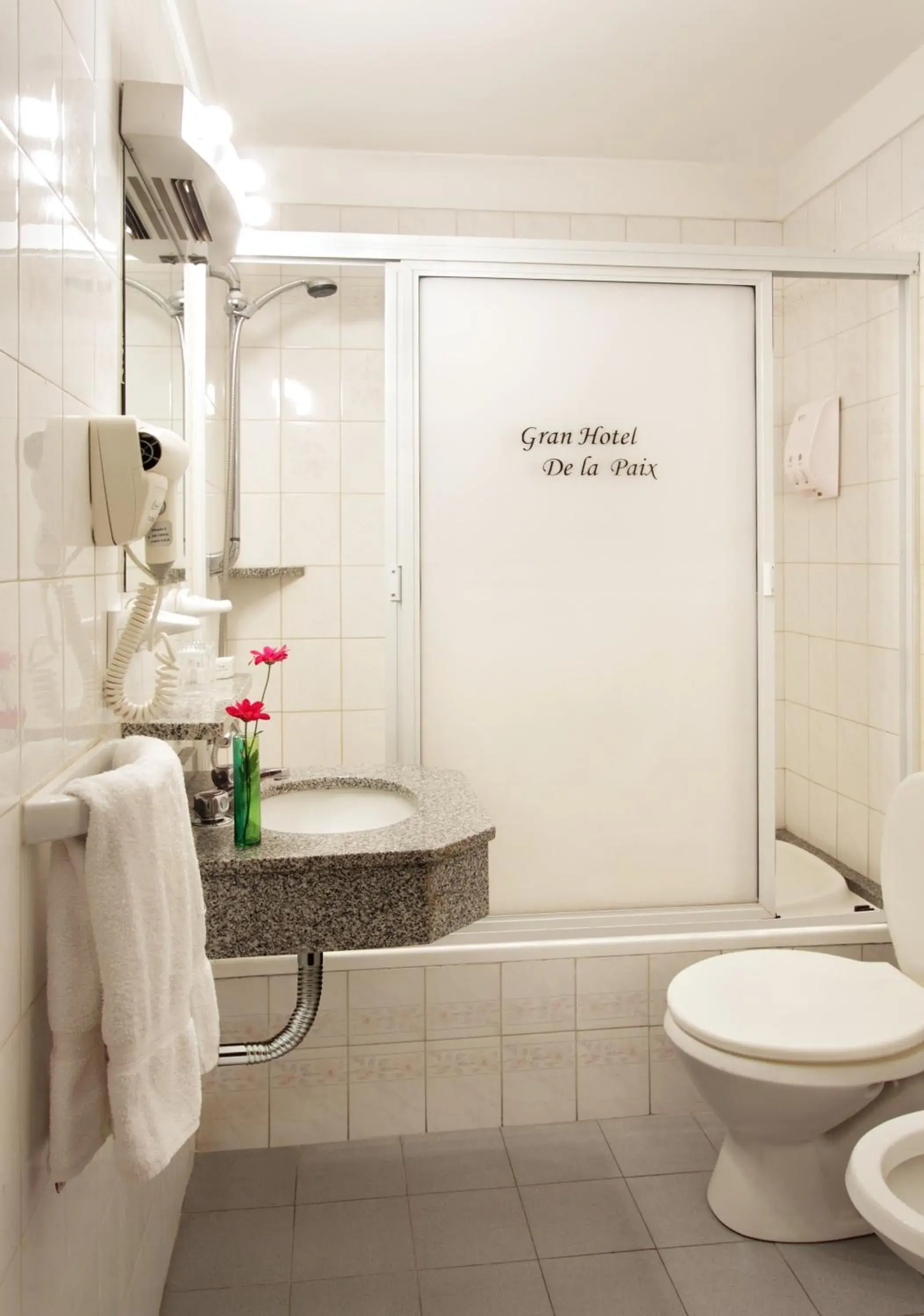 Bathroom in Gran Hotel De La Paix