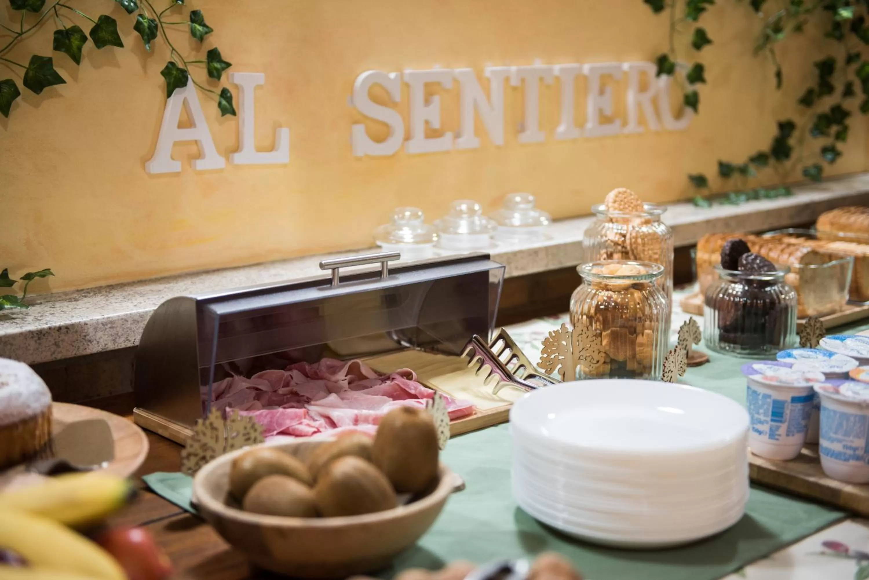 Food and drinks in B&B Al Sentiero