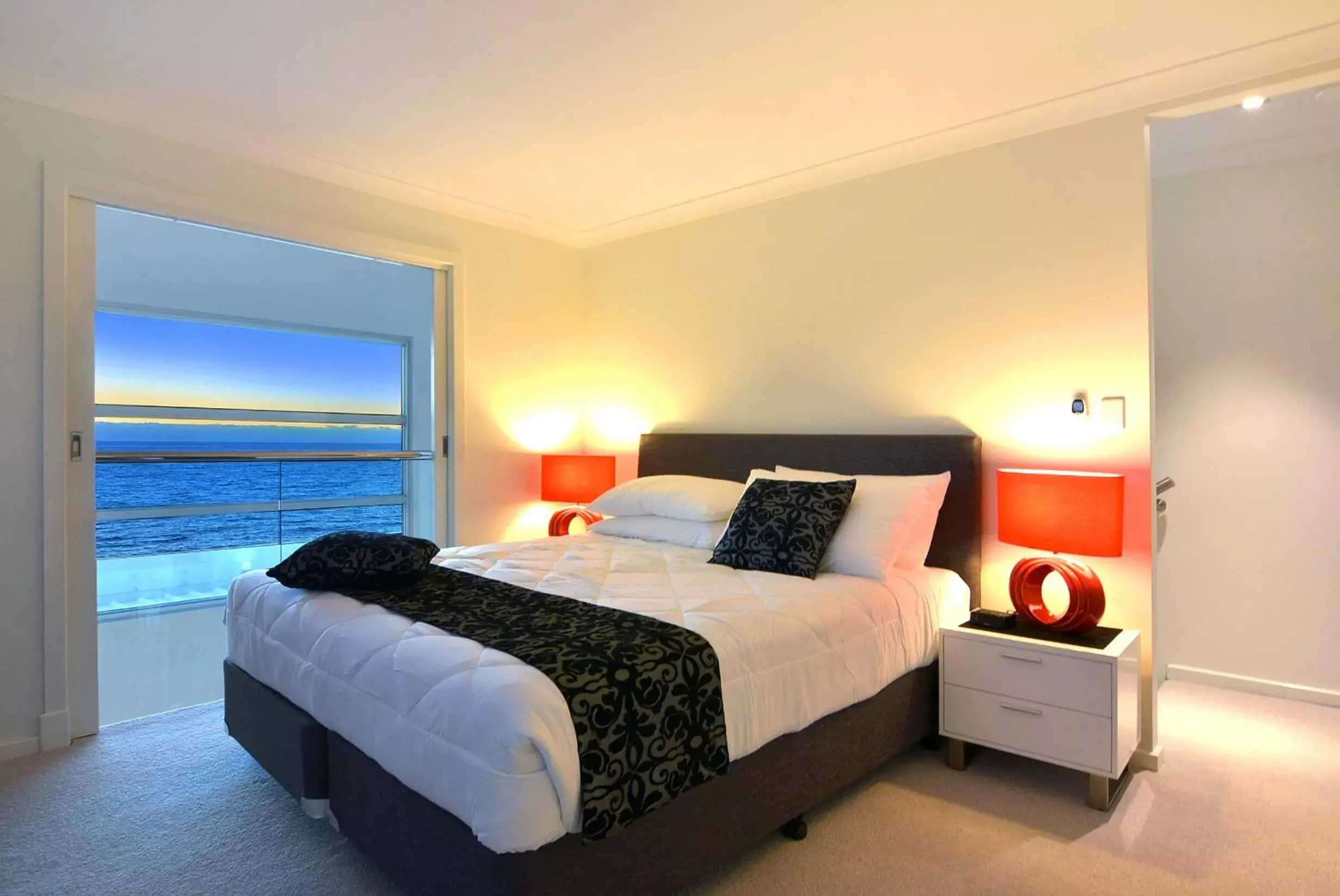 Bed in Bunbury Seaview Apartments