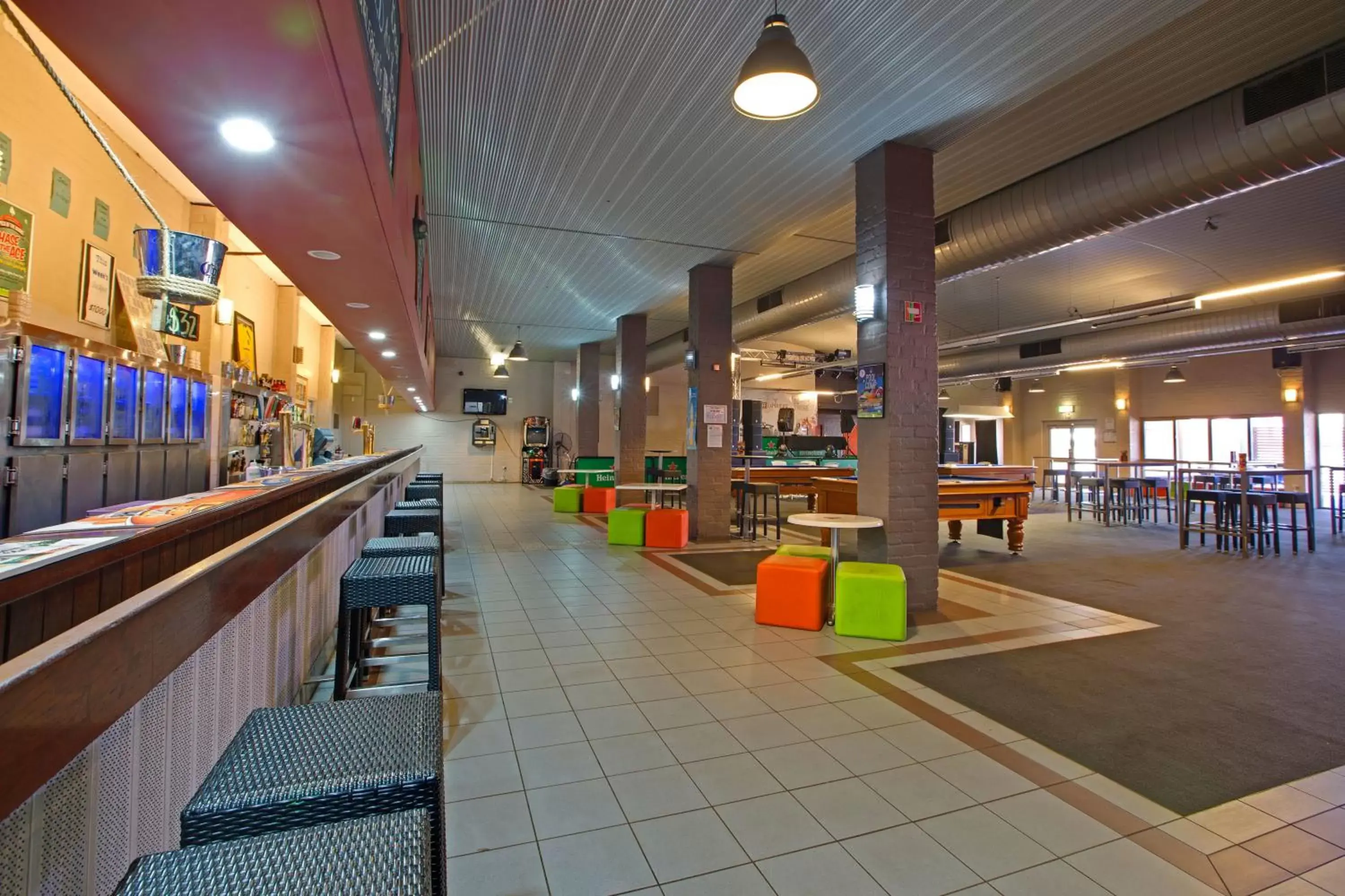 Lounge or bar, Restaurant/Places to Eat in Ibis Styles Karratha