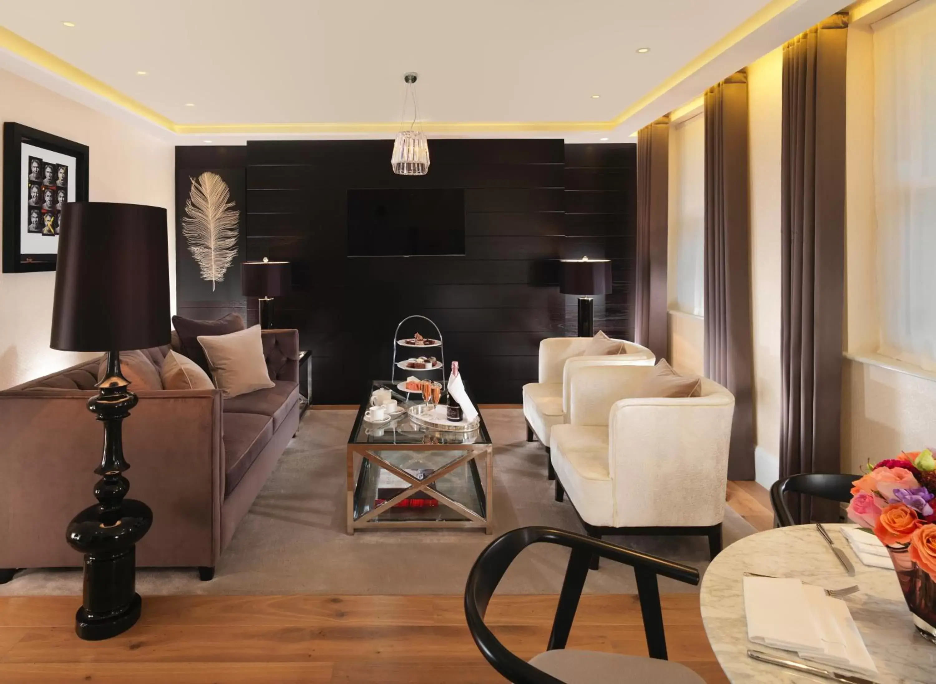 Living room, Seating Area in Flemings Mayfair - Small Luxury Hotel of the World