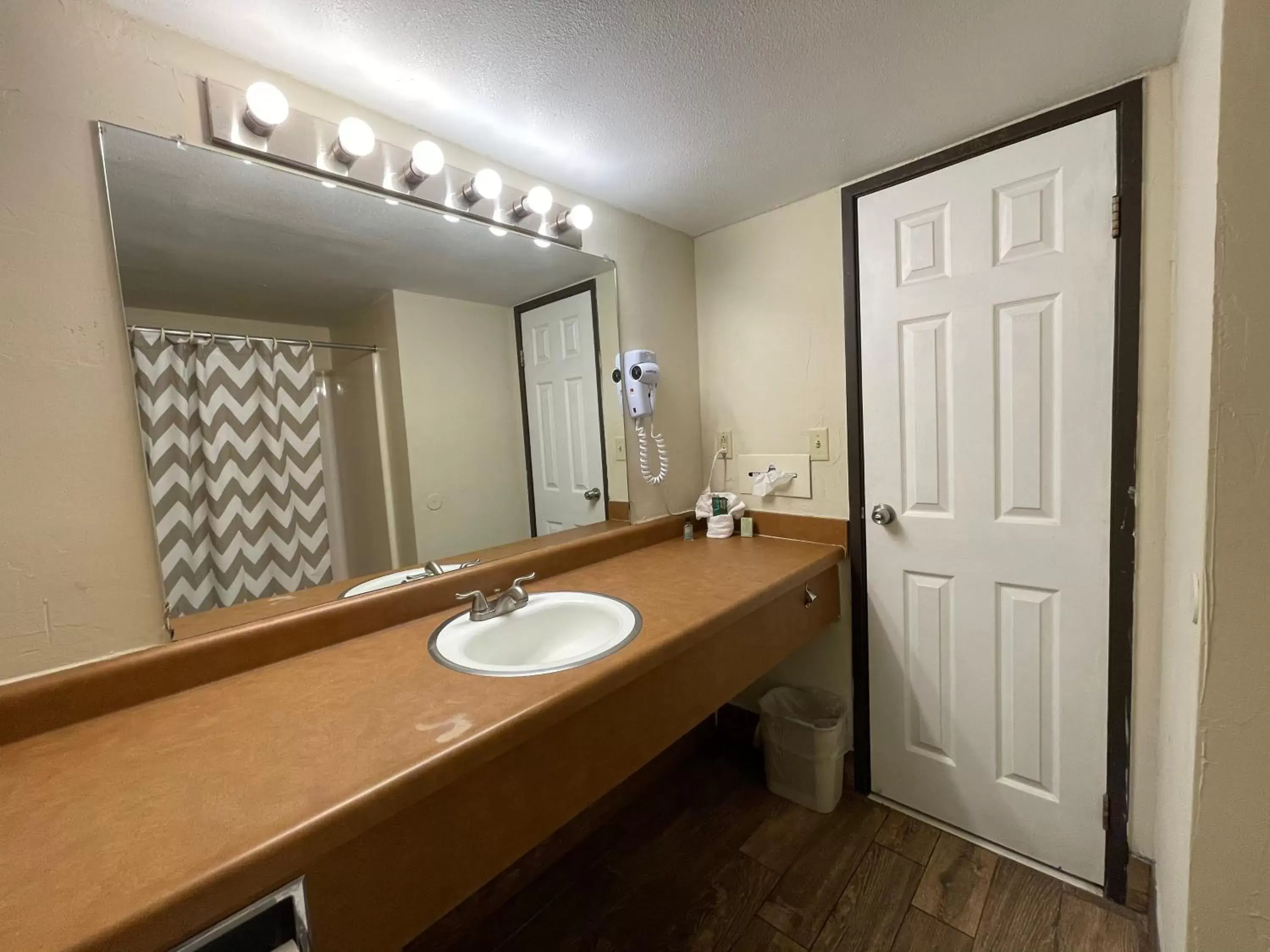 Bathroom in The Inn and Suites at 34 Fifty