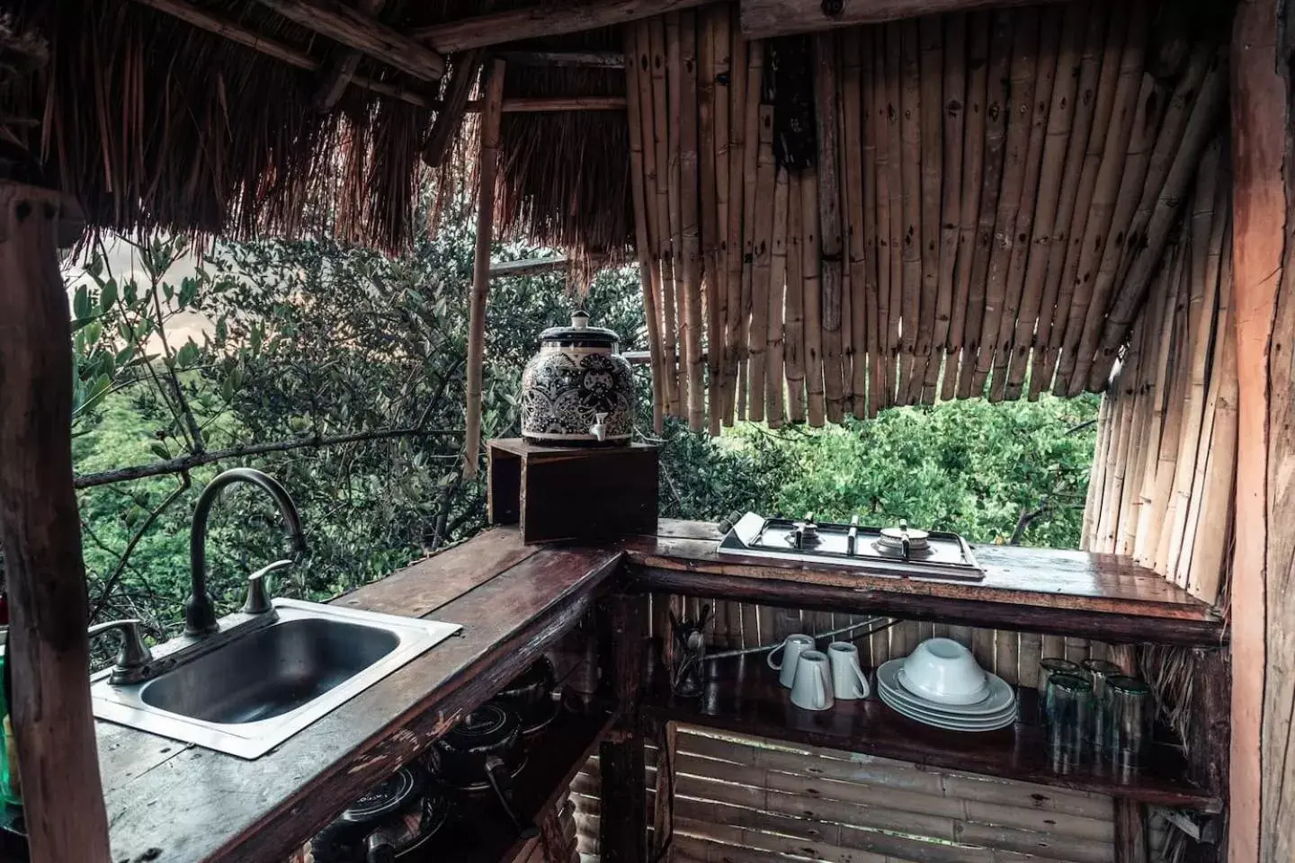 Kitchen or kitchenette, BBQ Facilities in Hidden Treehouse Tulum Eco-Hotel