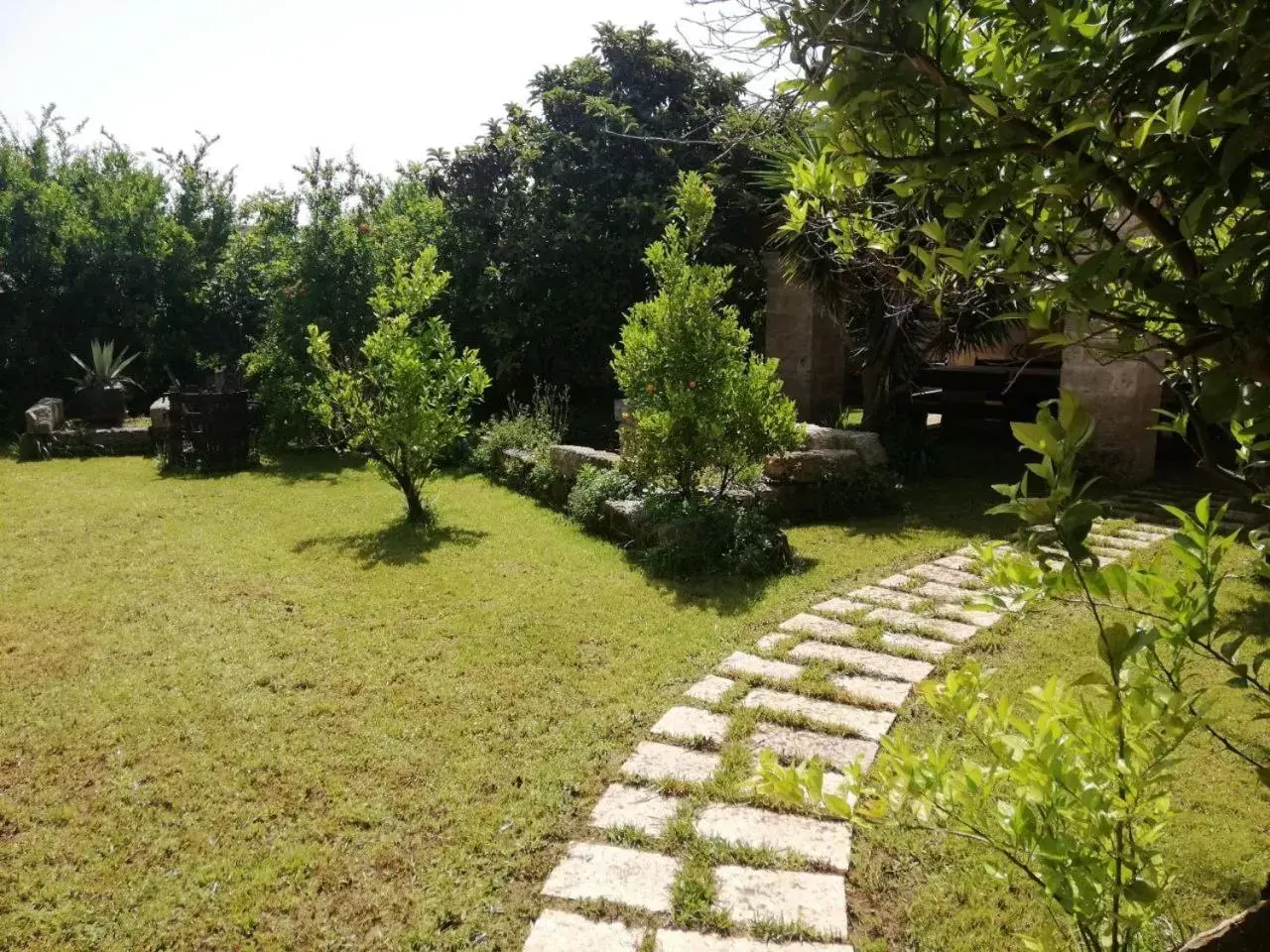 Property building, Garden in B&B La Seta Rossa