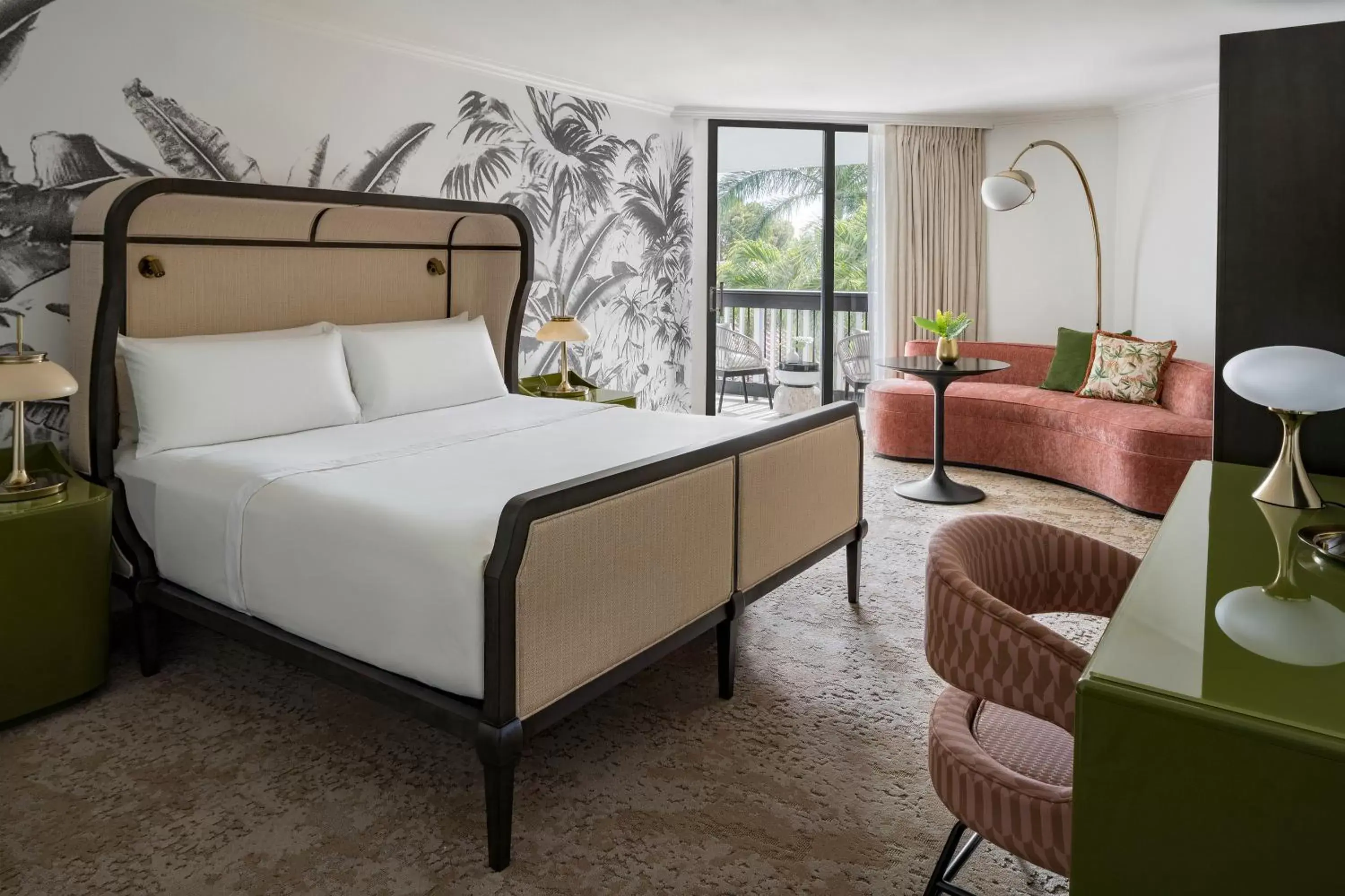 Bed in PGA National Resort Bed in PGA National Resort