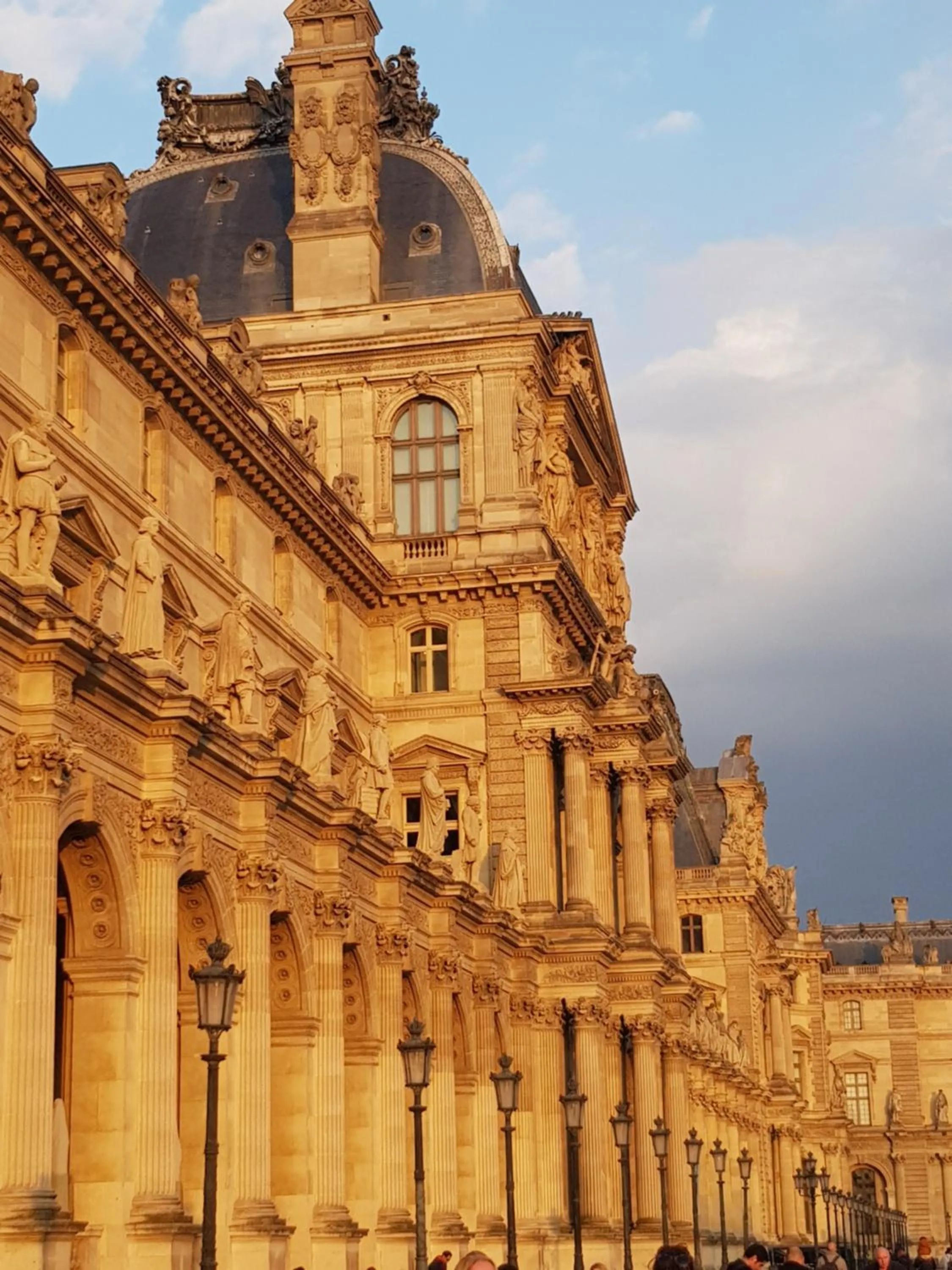 Neighbourhood in HOTEL ALISON