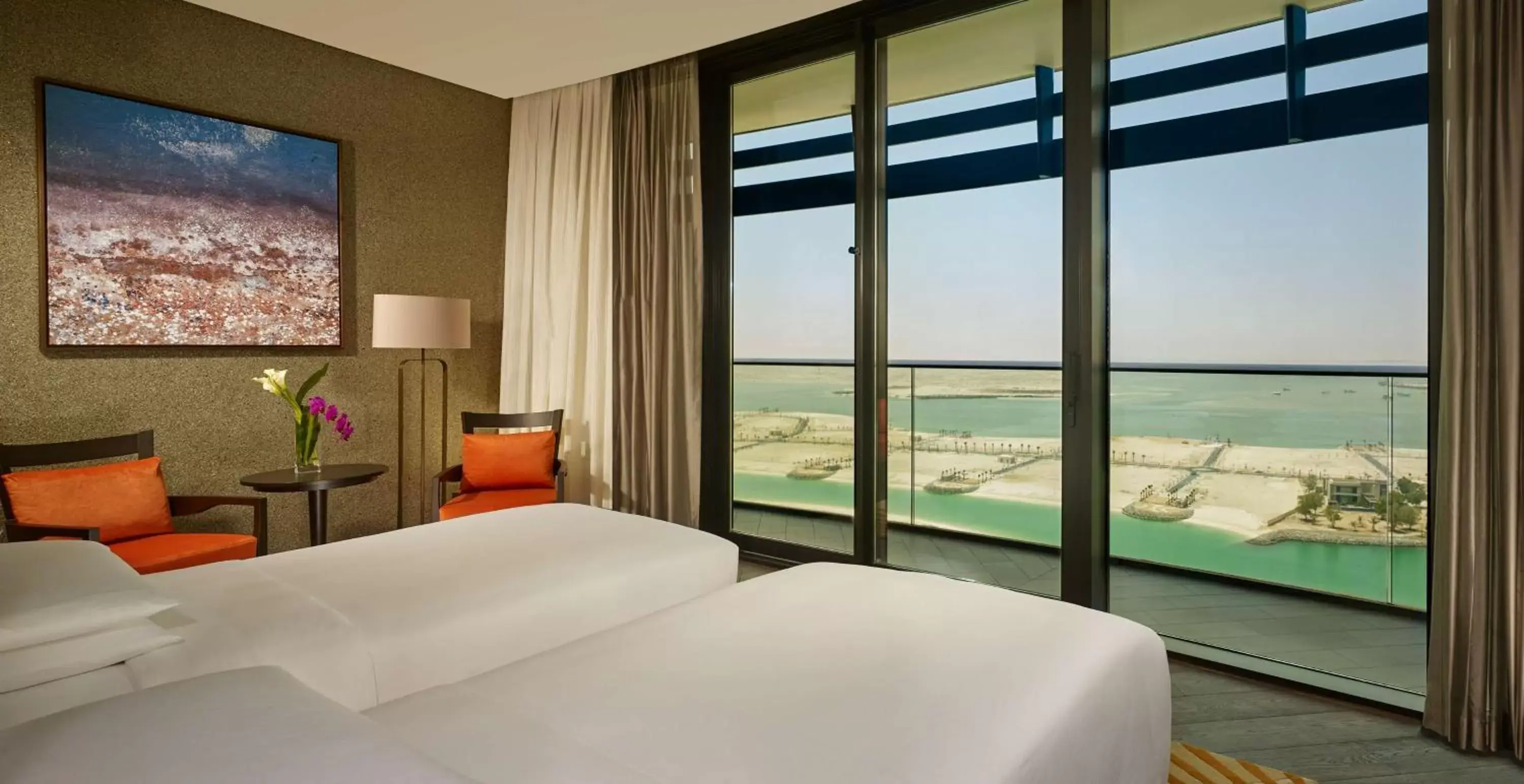 Bedroom in Grand Hyatt Abu Dhabi Hotel & Residences Emirates Pearl