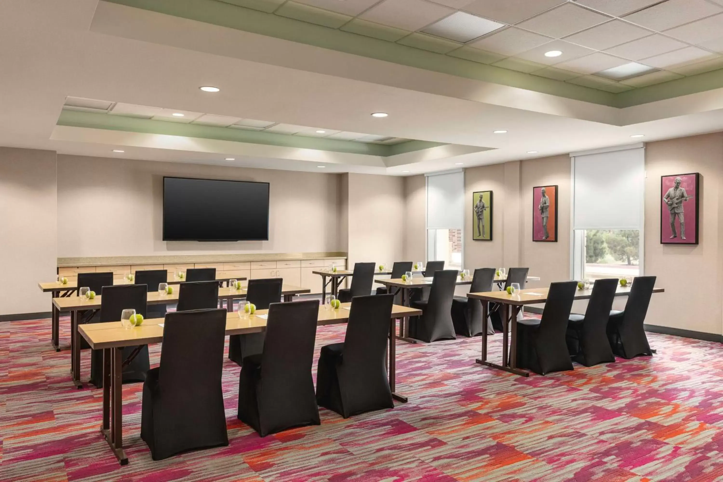 Meeting/conference room in Home2 Suites by Hilton Lubbock