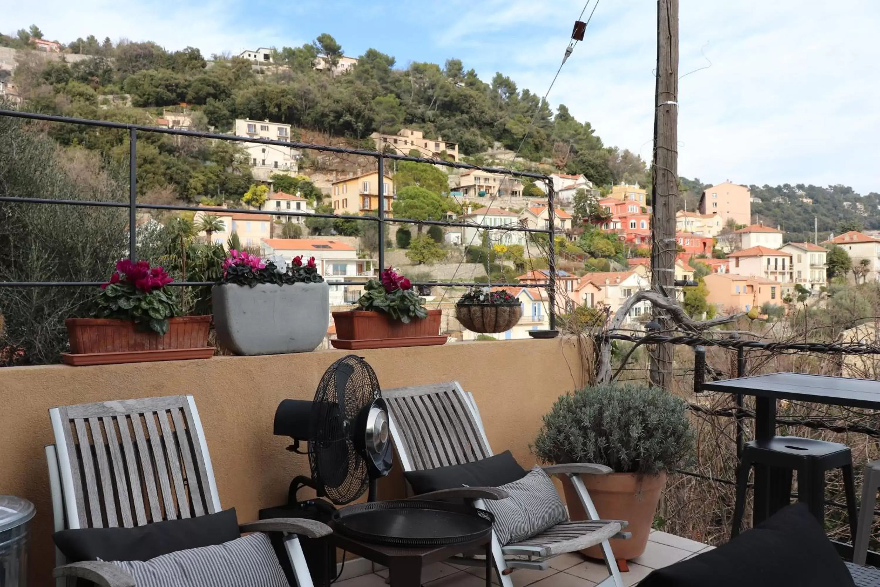 Patio, Balcony/Terrace in Skylark Bed & Breakfast