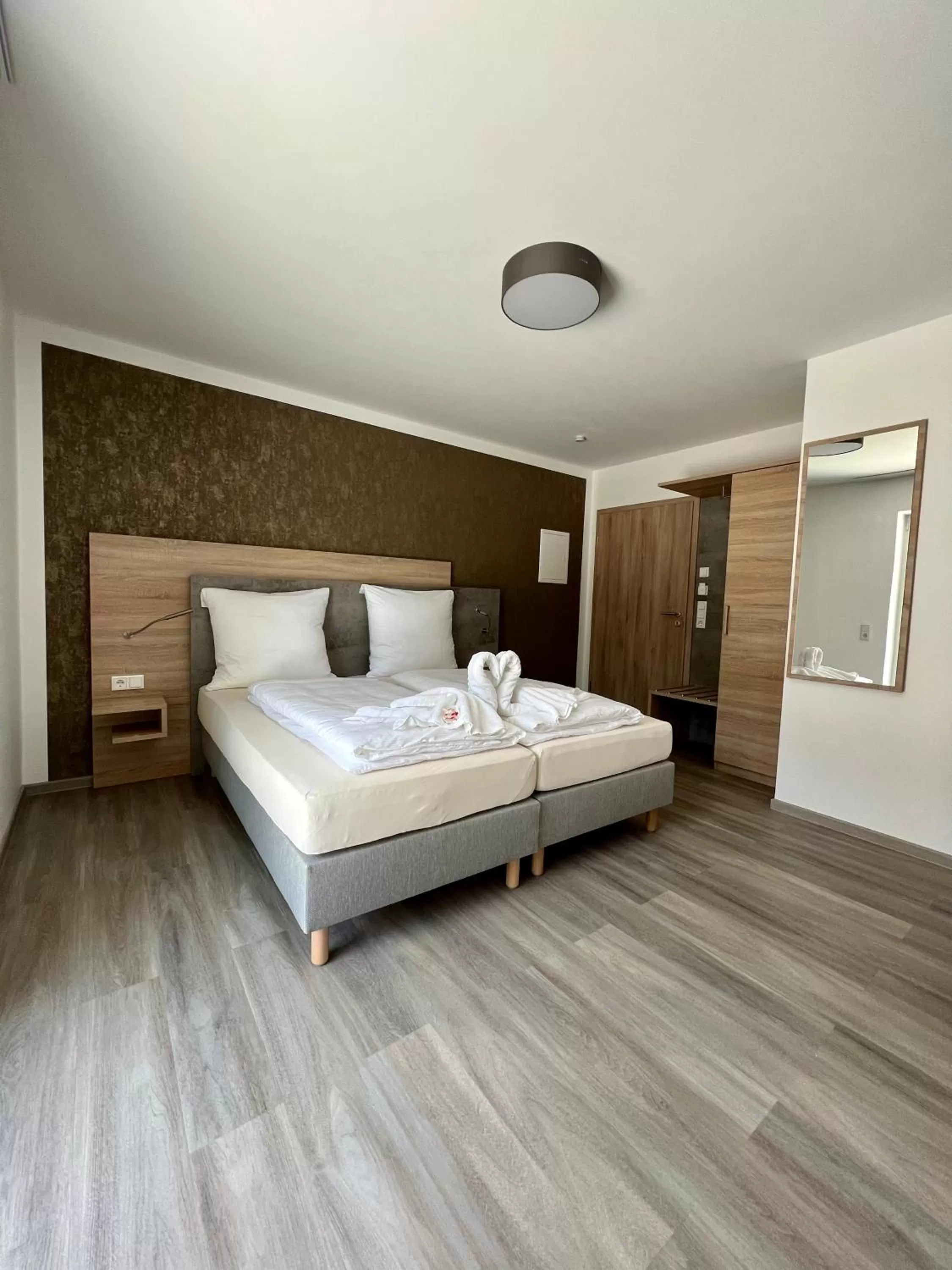 Photo of the whole room, Bed in Hotel Ocean