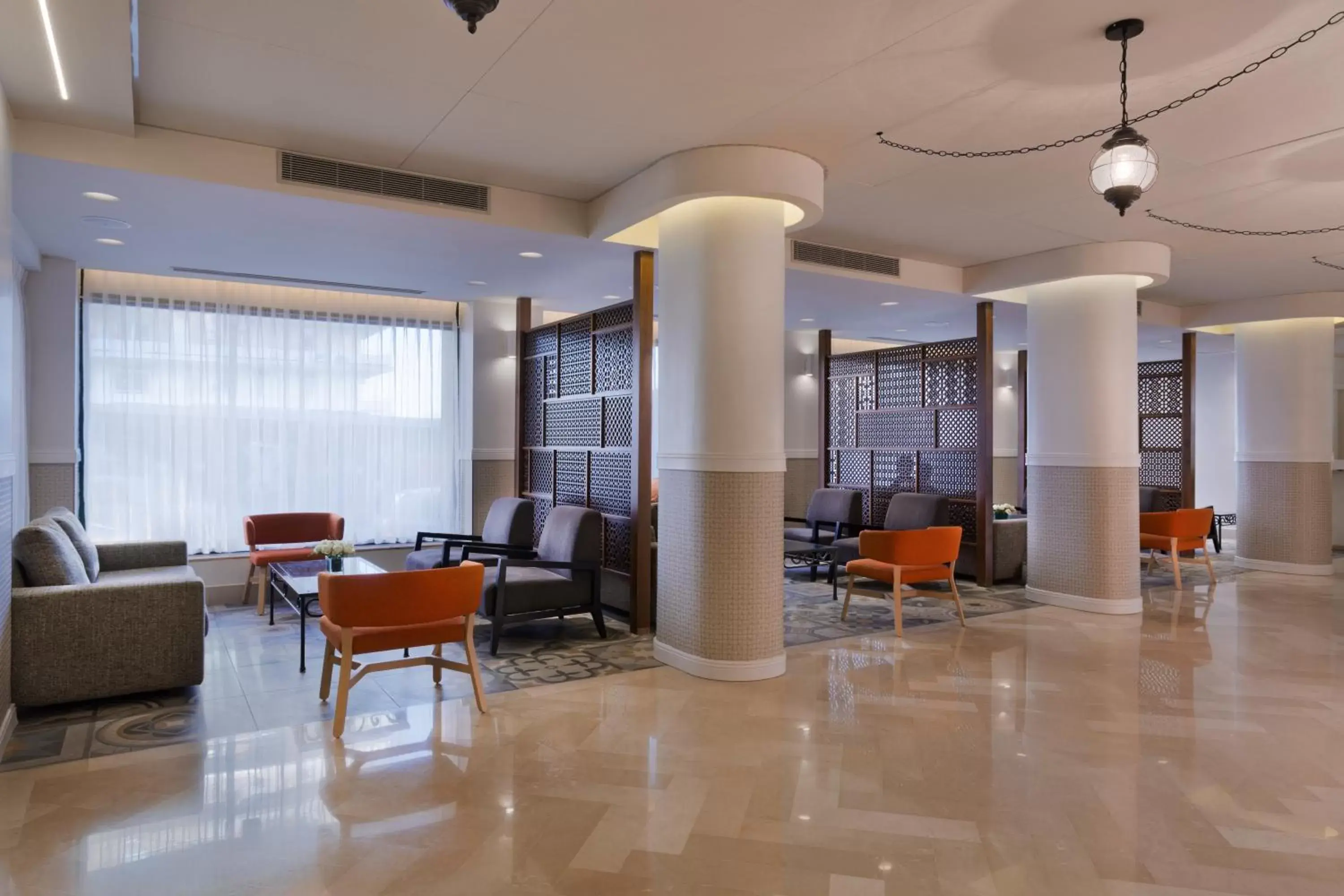 Lobby or reception, Lounge/Bar in Prima Kings Hotel