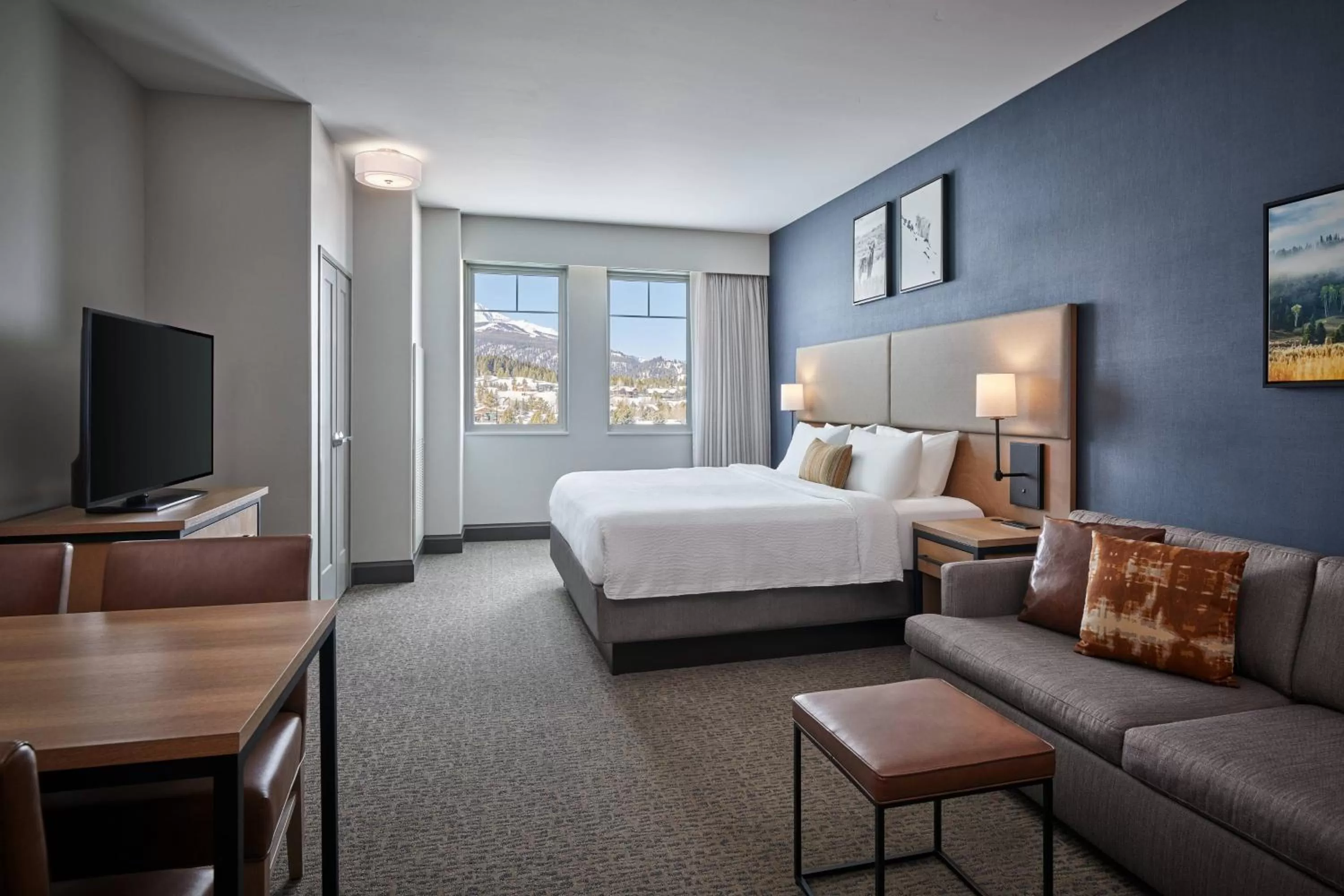Bedroom, Bed in Residence Inn by Marriott Big Sky/The Wilson Hotel