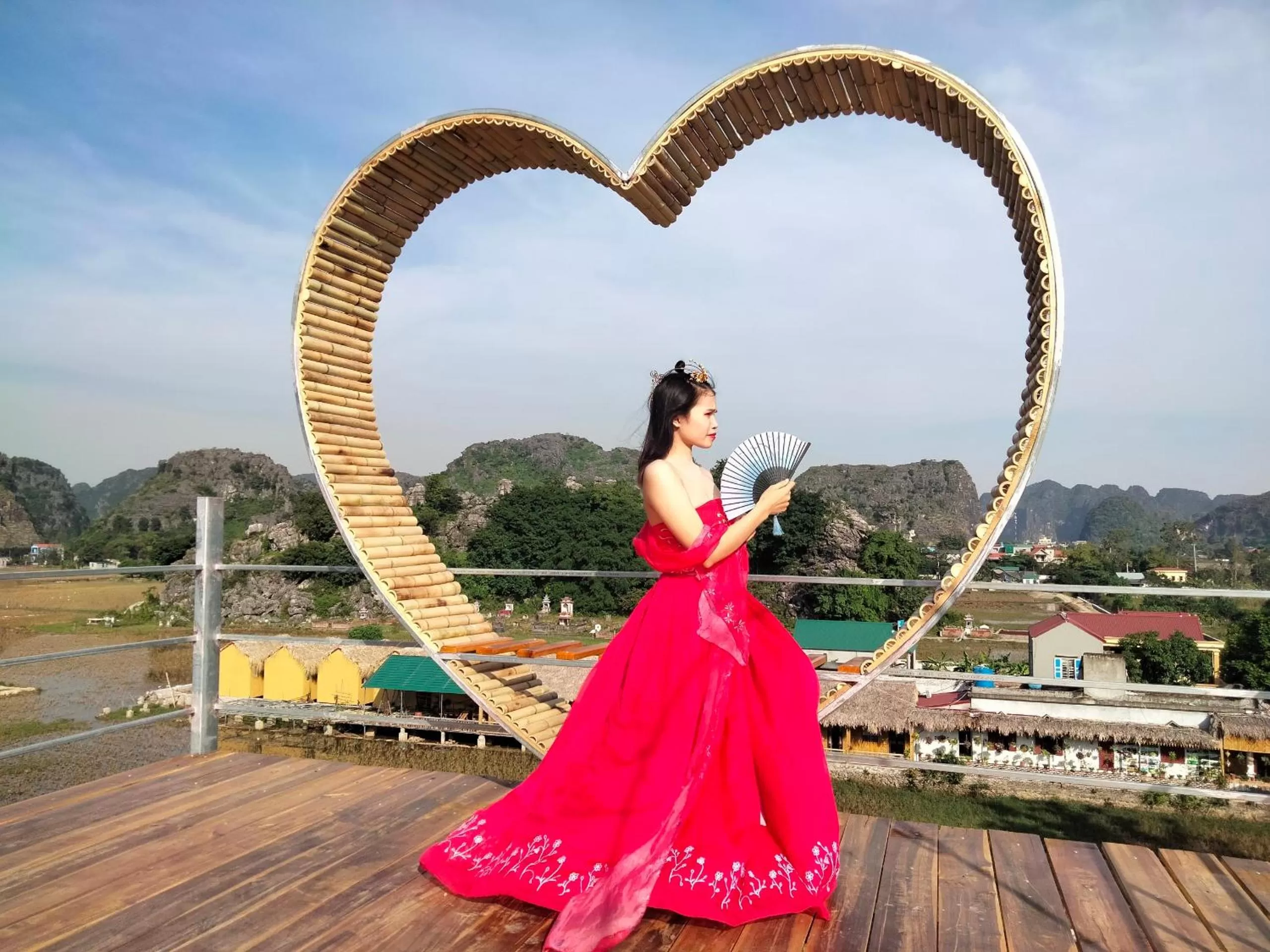 Hang Mua Central Homestay