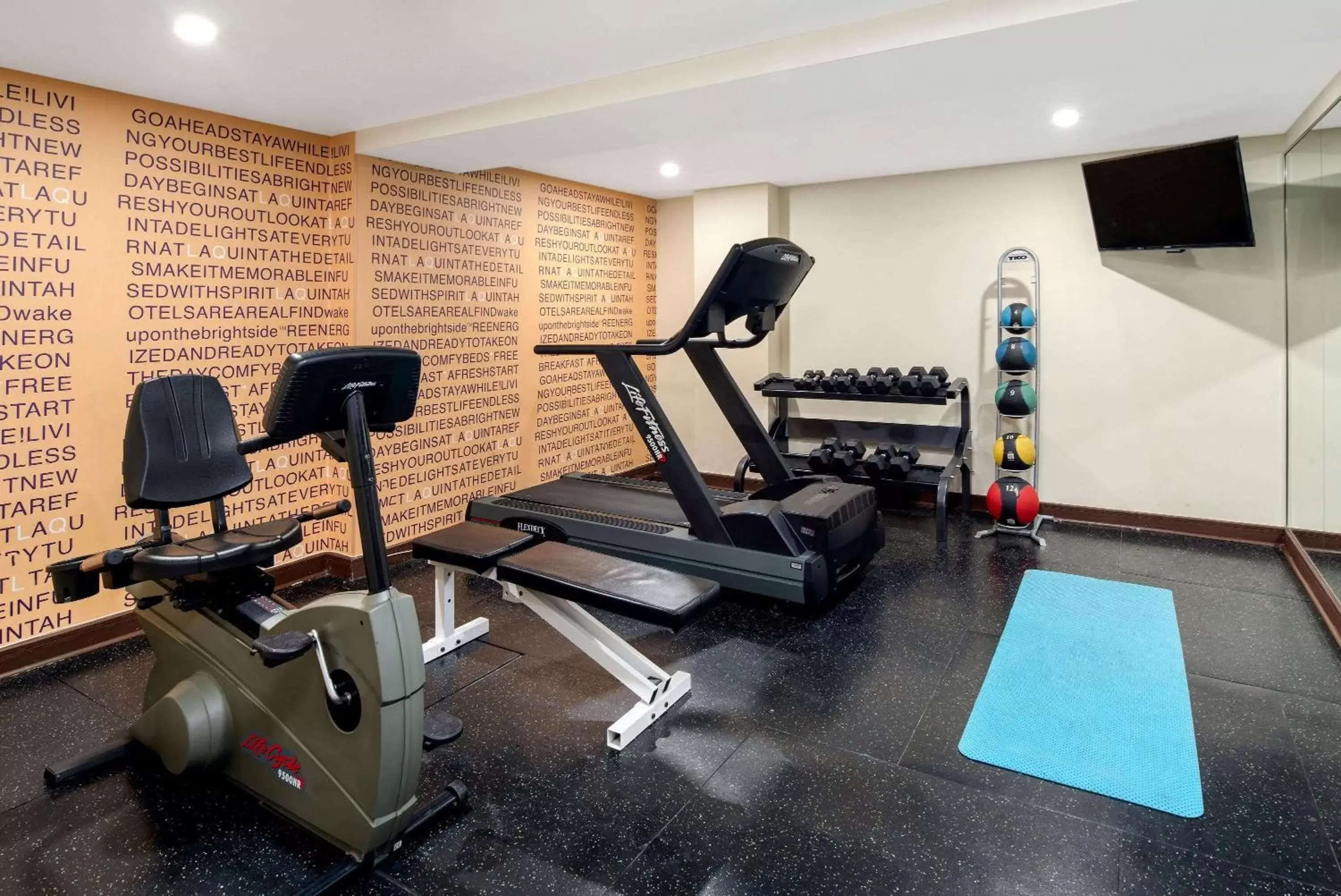 Fitness centre/facilities, Fitness Center/Facilities in La Quinta by Wyndham Oshawa