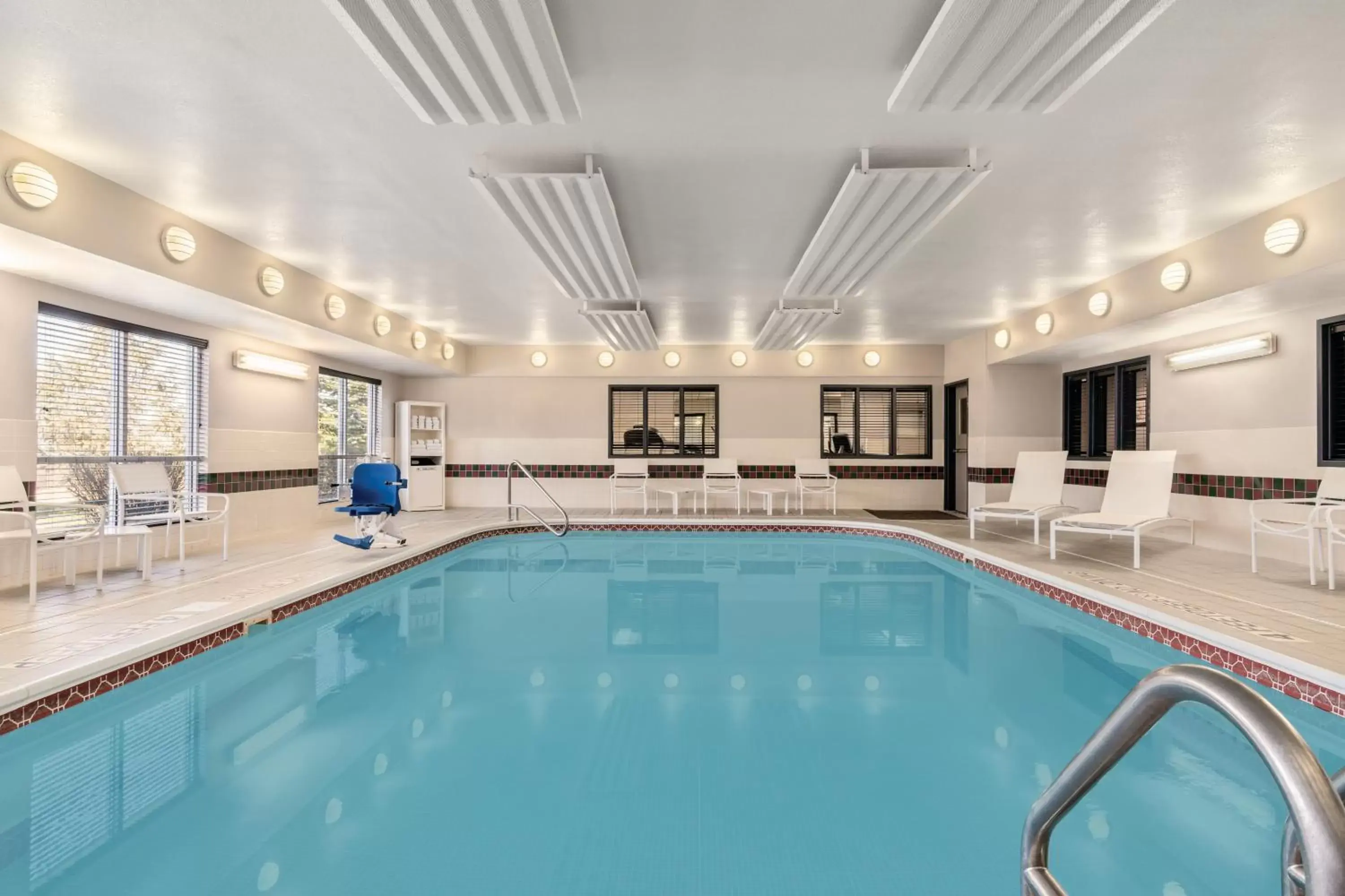 Swimming Pool in Country Inn & Suites by Radisson, Big Flats (Elmira), NY