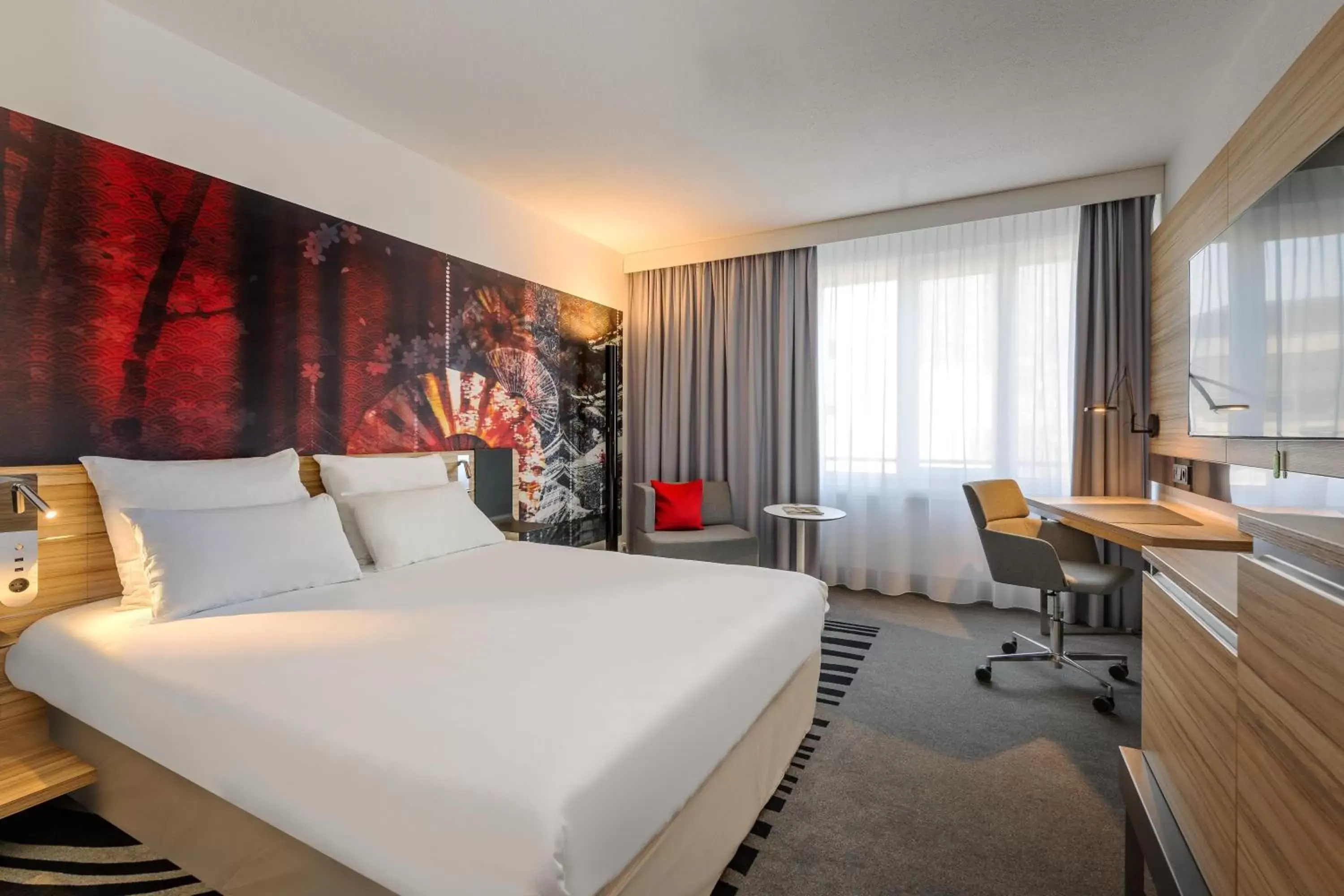 Executive Queen Room with Sofa in Novotel Köln City Executive Queen Room with Sofa in Novotel Köln City