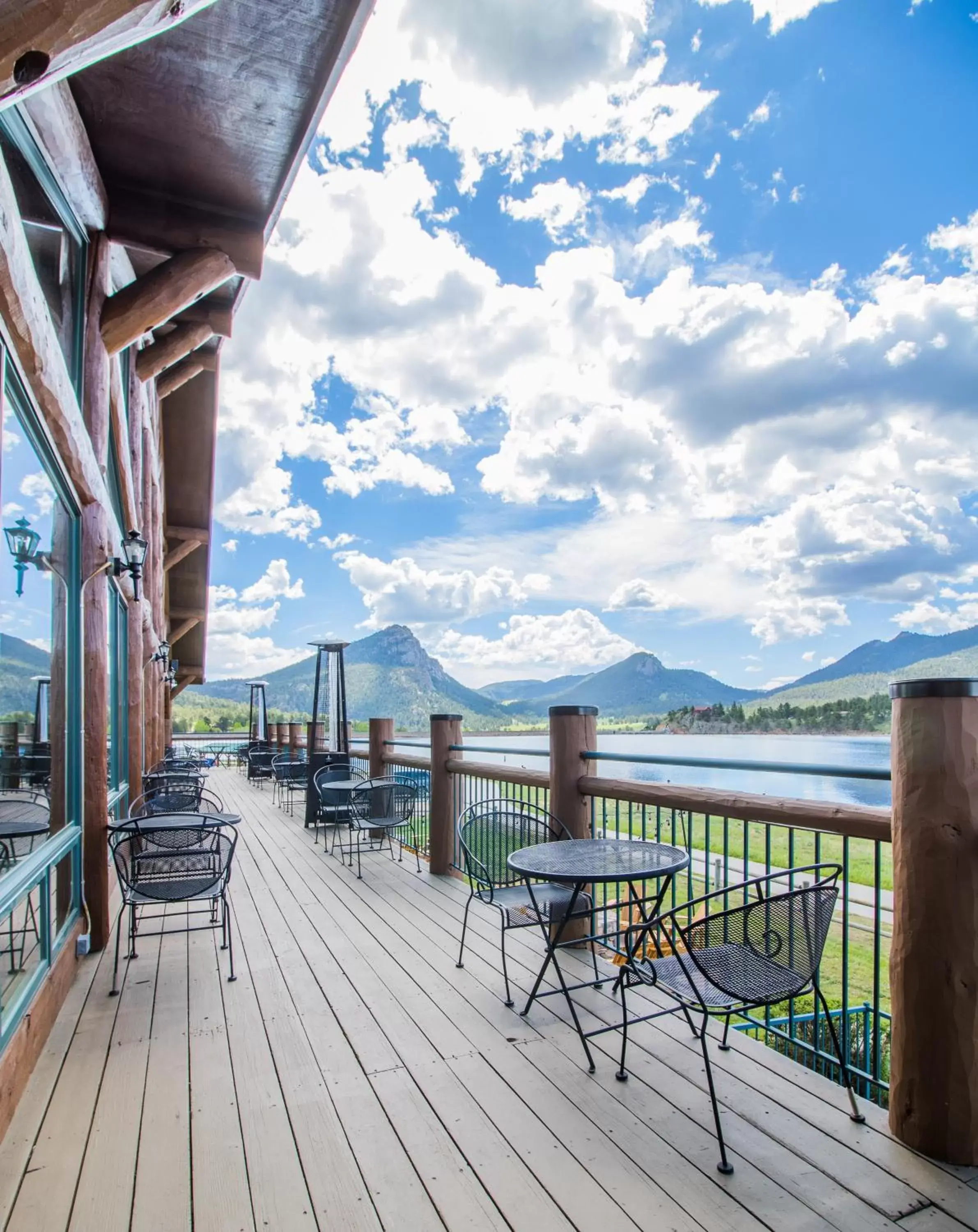 Patio, Balcony/Terrace in The Estes Park Resort