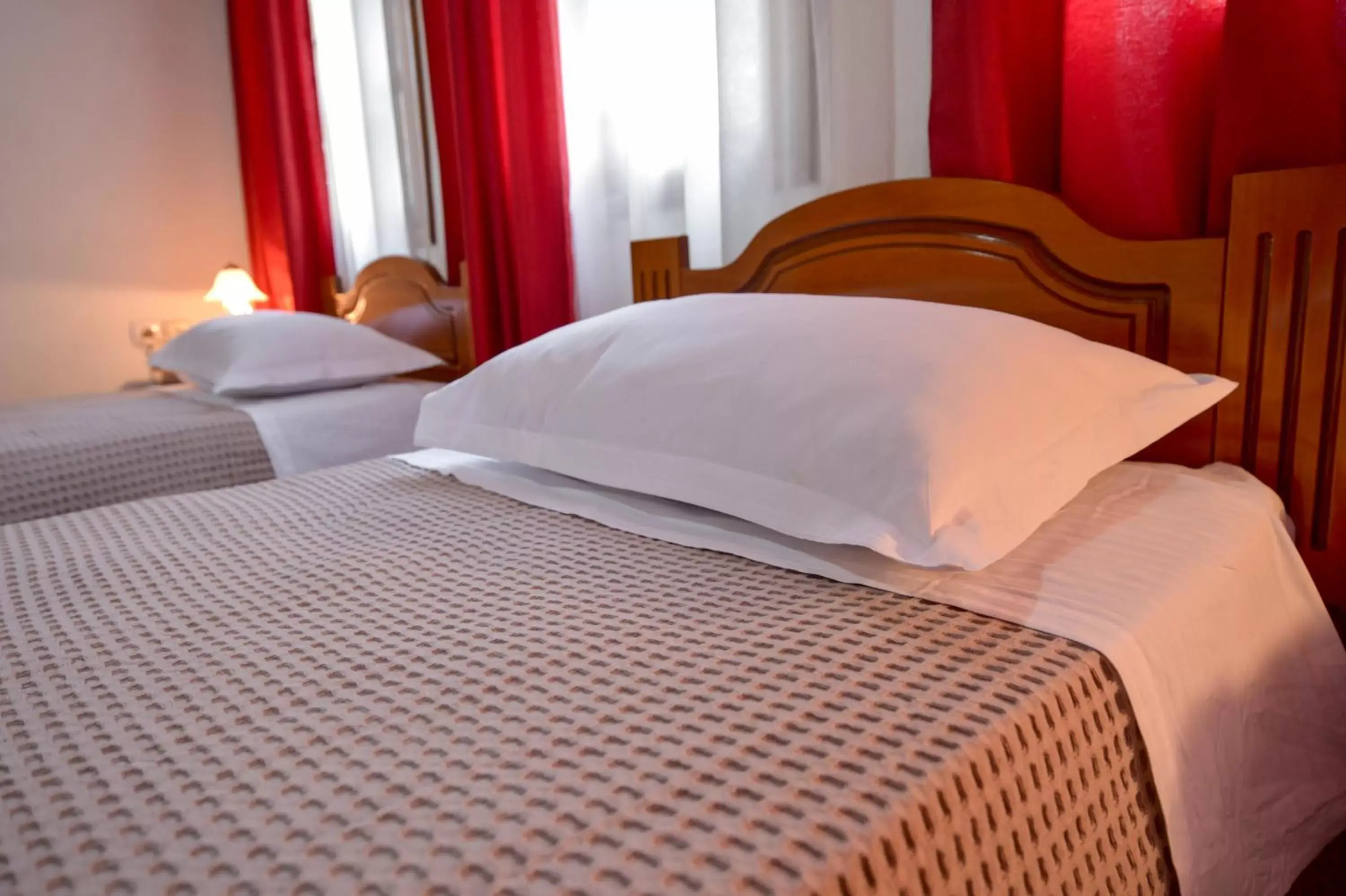 Other, Bed in Hotel Kalemi