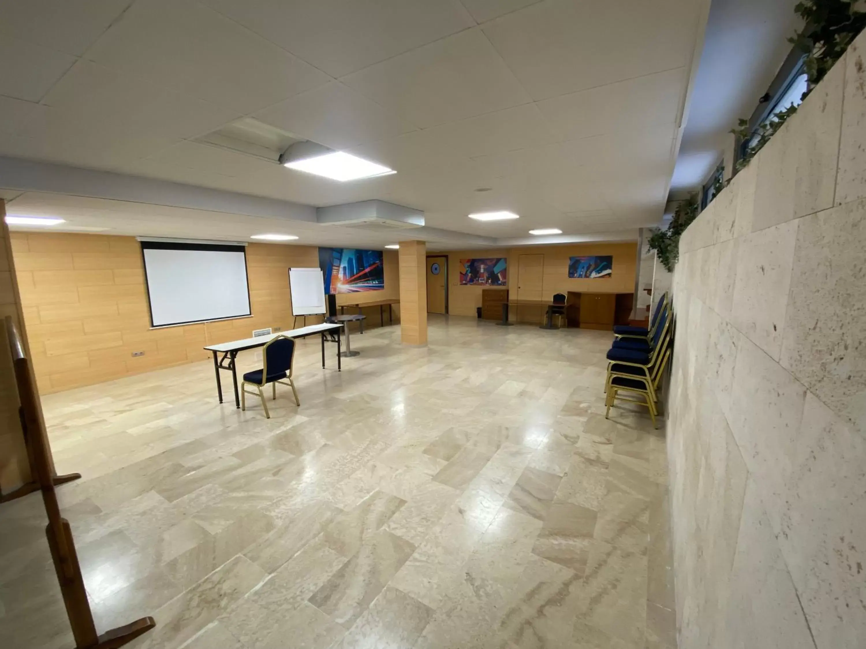 Meeting/conference room in Spa Hotel Ciudad de Teruel