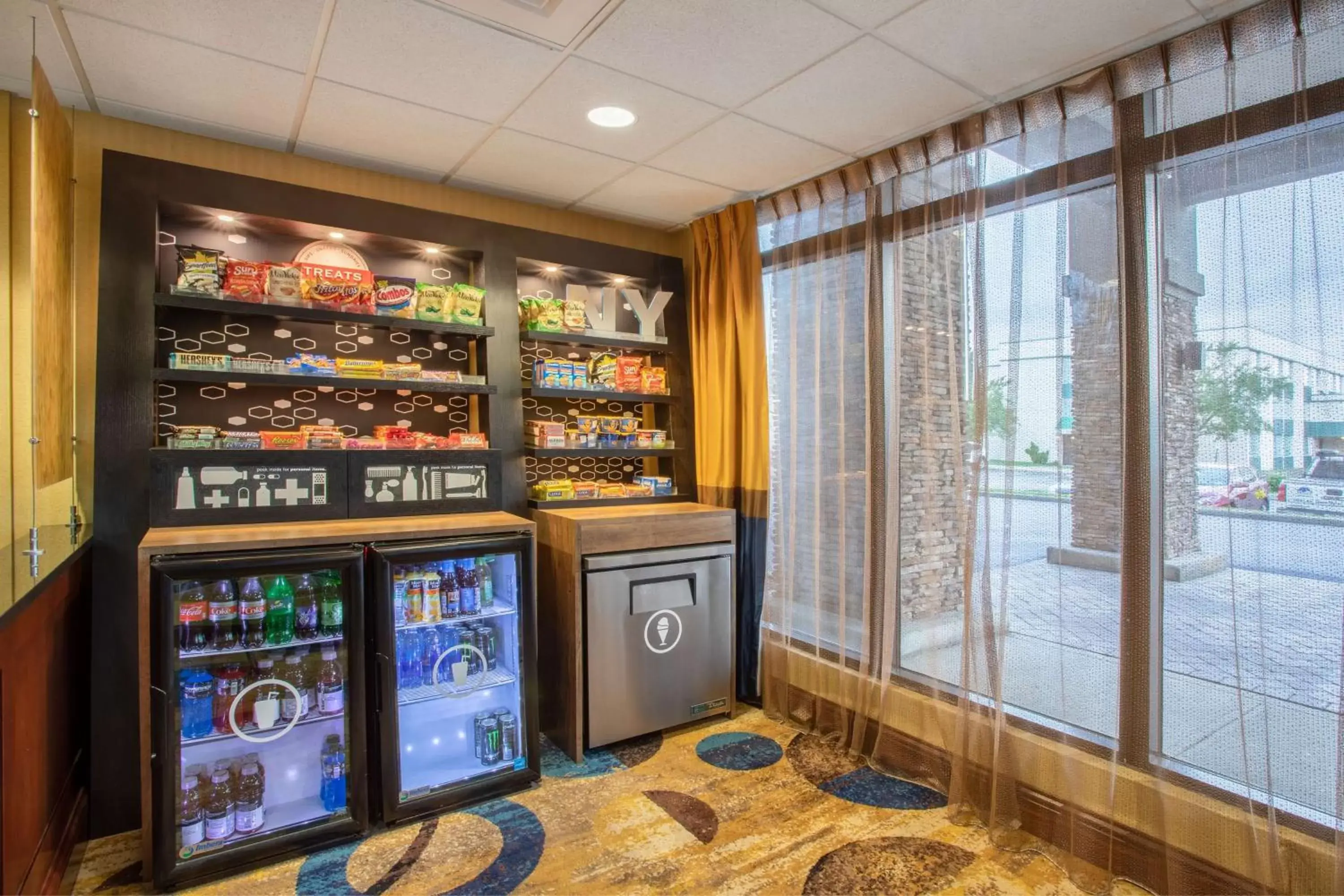 Restaurant/places to eat in Hampton Inn Fishkill Restaurant/places to eat in Hampton Inn Fishkill