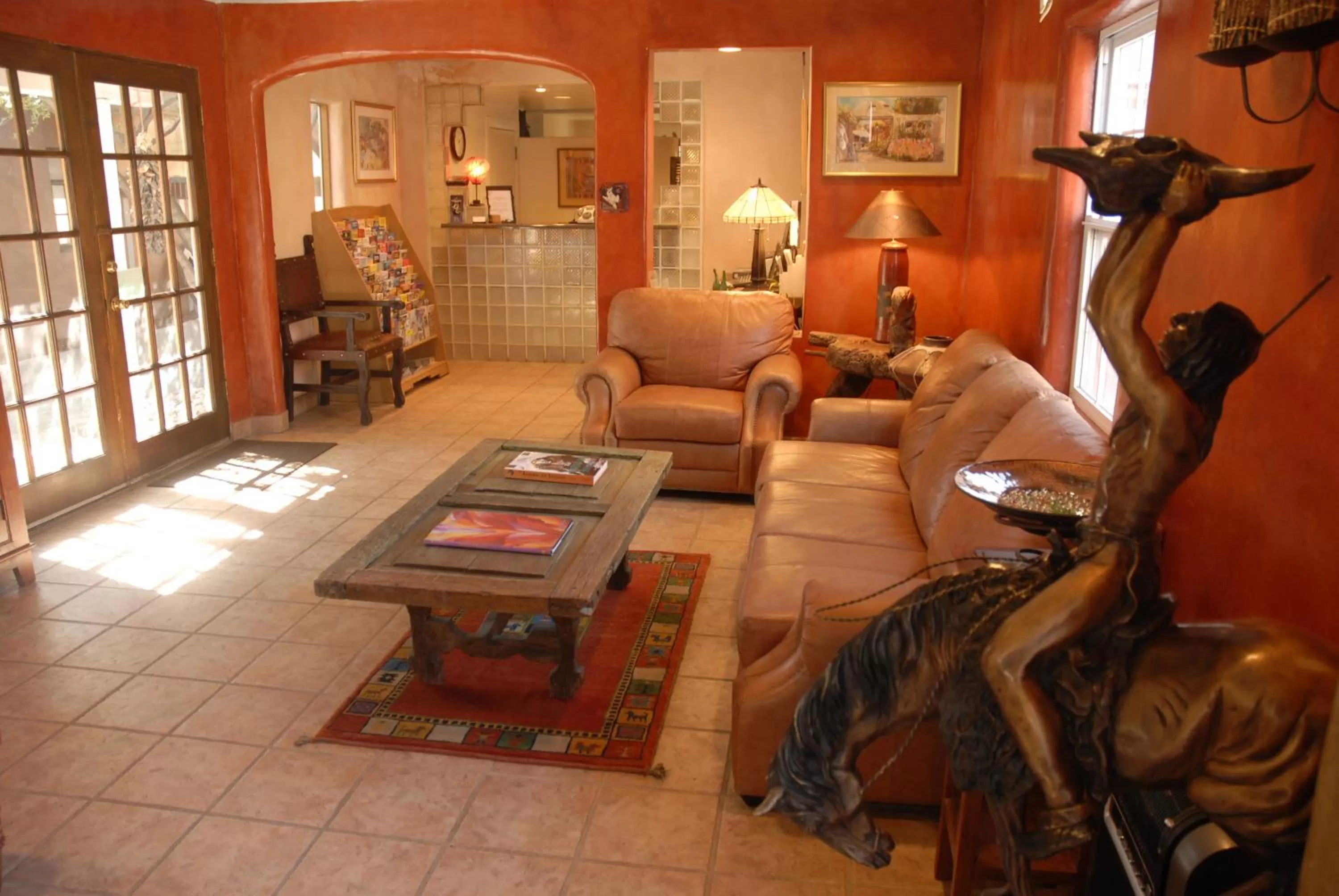 Lobby or reception in Casas de Suenos Old Town Historic Inn, an Ascend Collection Hotel