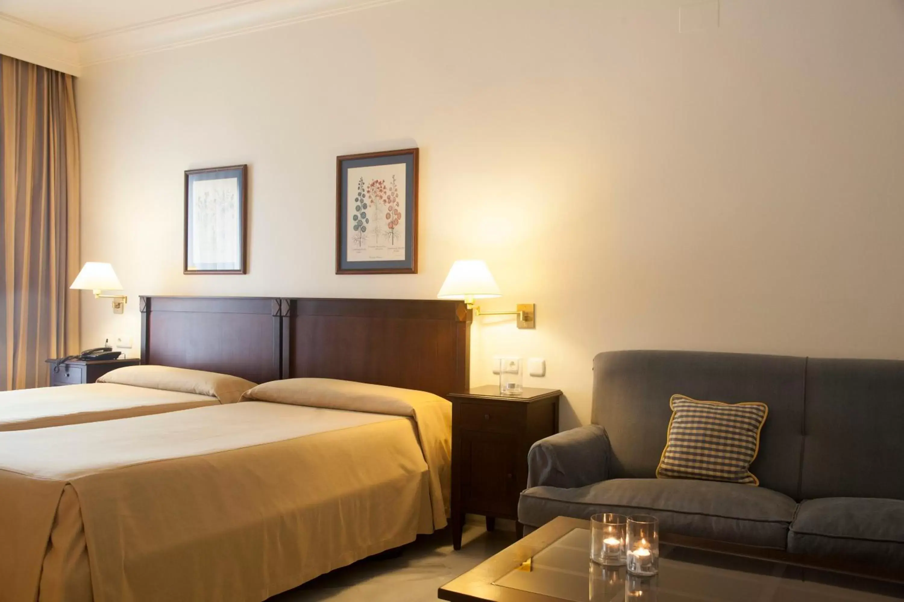 Bed in Hotel Duque de Najera