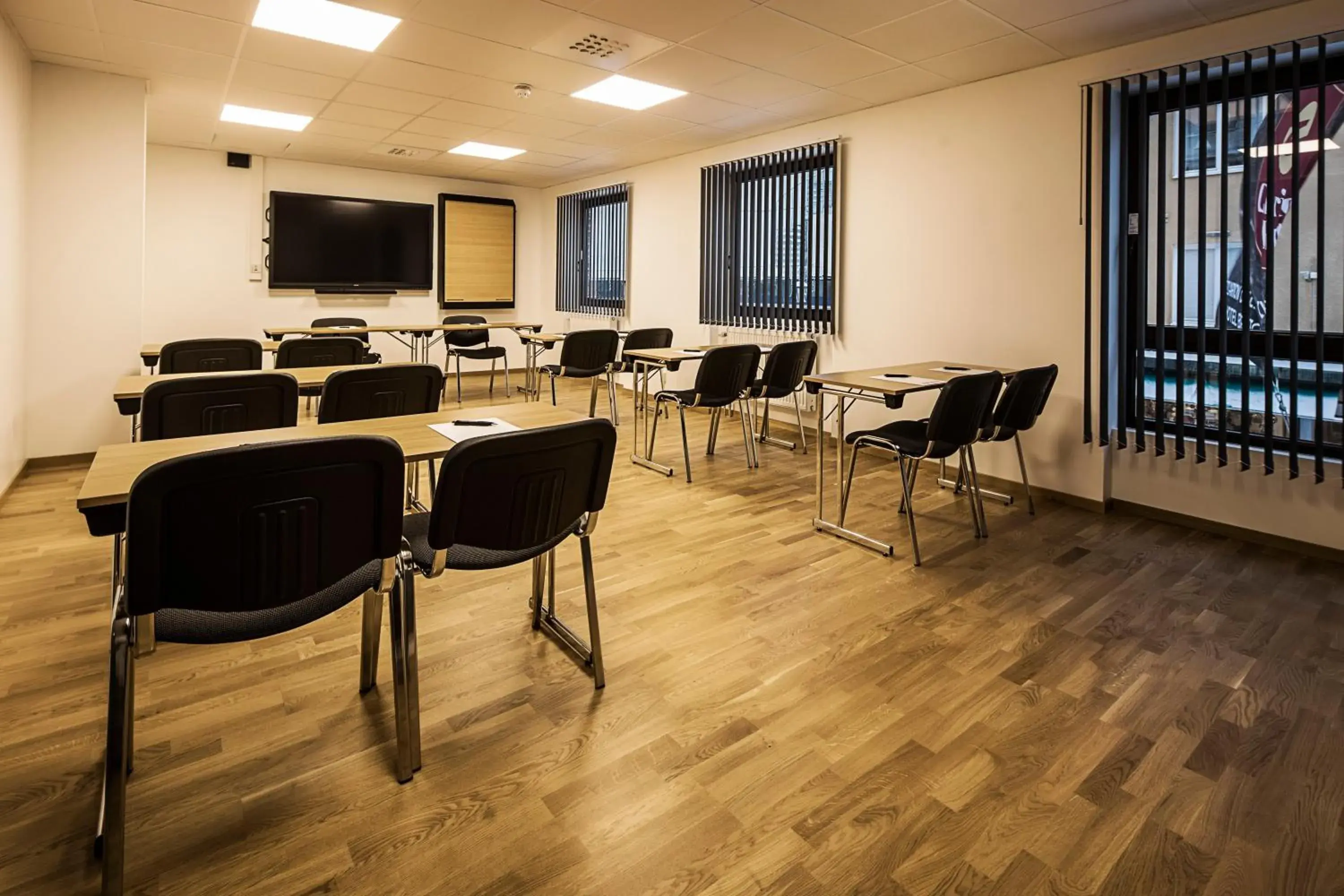 Meeting/conference room in Clarion Collection Hotel Bristol