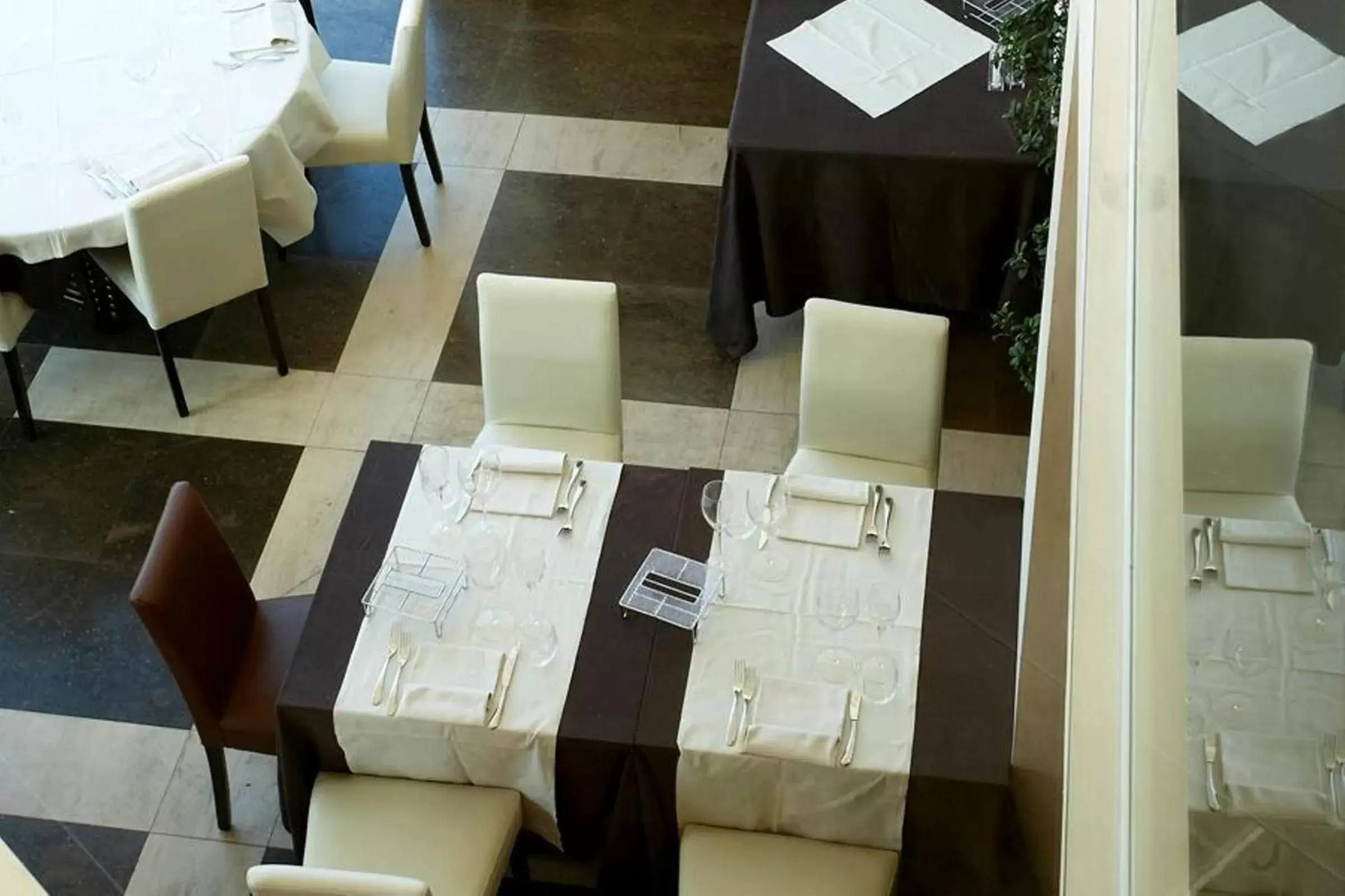 Restaurant/places to eat, Banquet Facilities in Axolute Comfort Hotel Como - Cantù