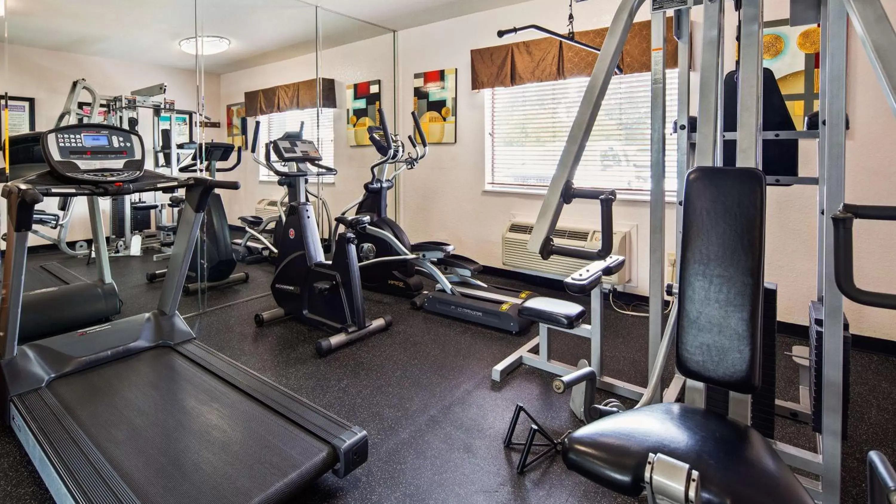 Fitness centre/facilities, Fitness Center/Facilities in Best Western Plus Northwest Inn and Suites Houston