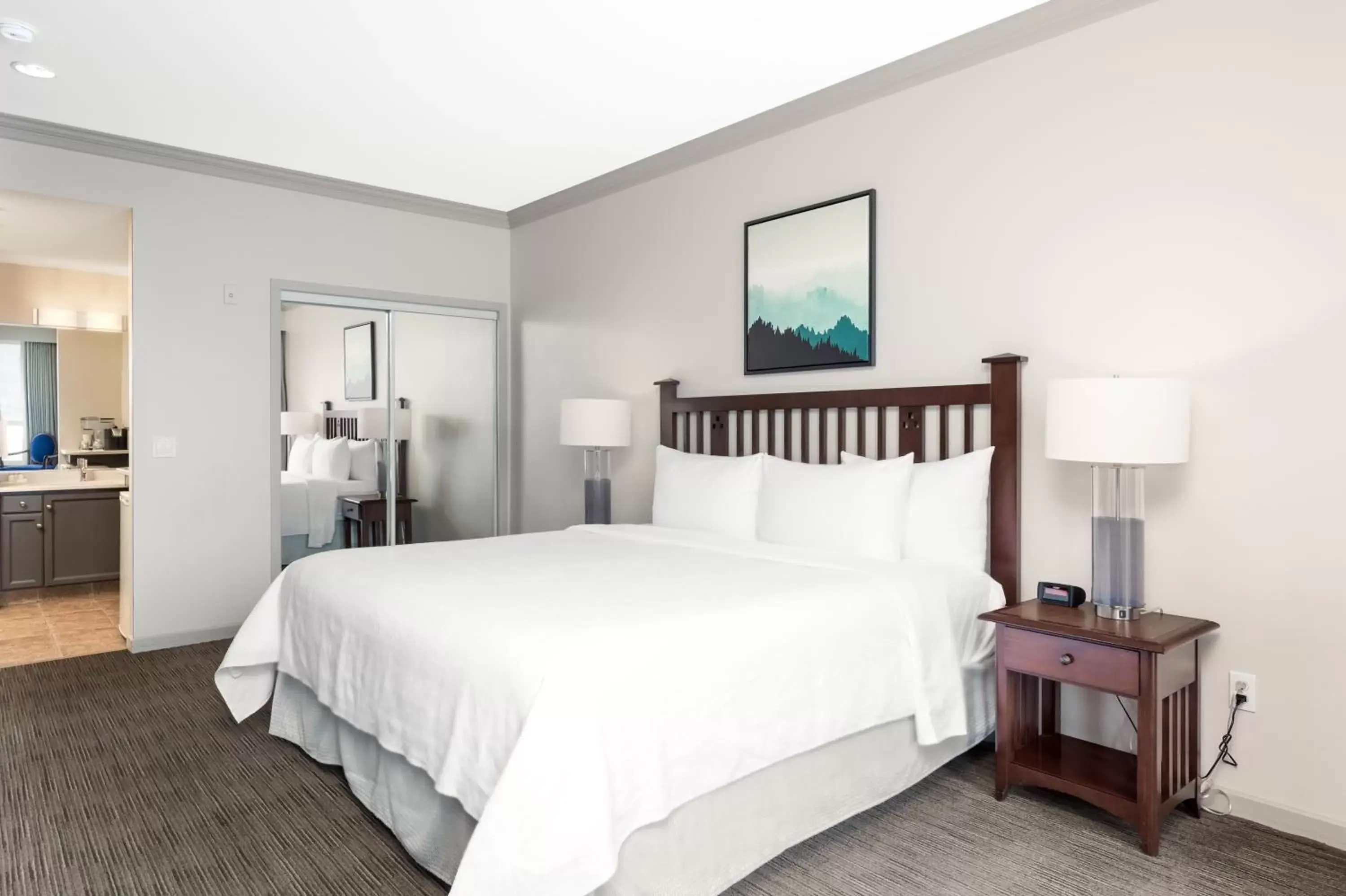 Bed in Manteo at Eldorado Resort Bed in Manteo at Eldorado Resort