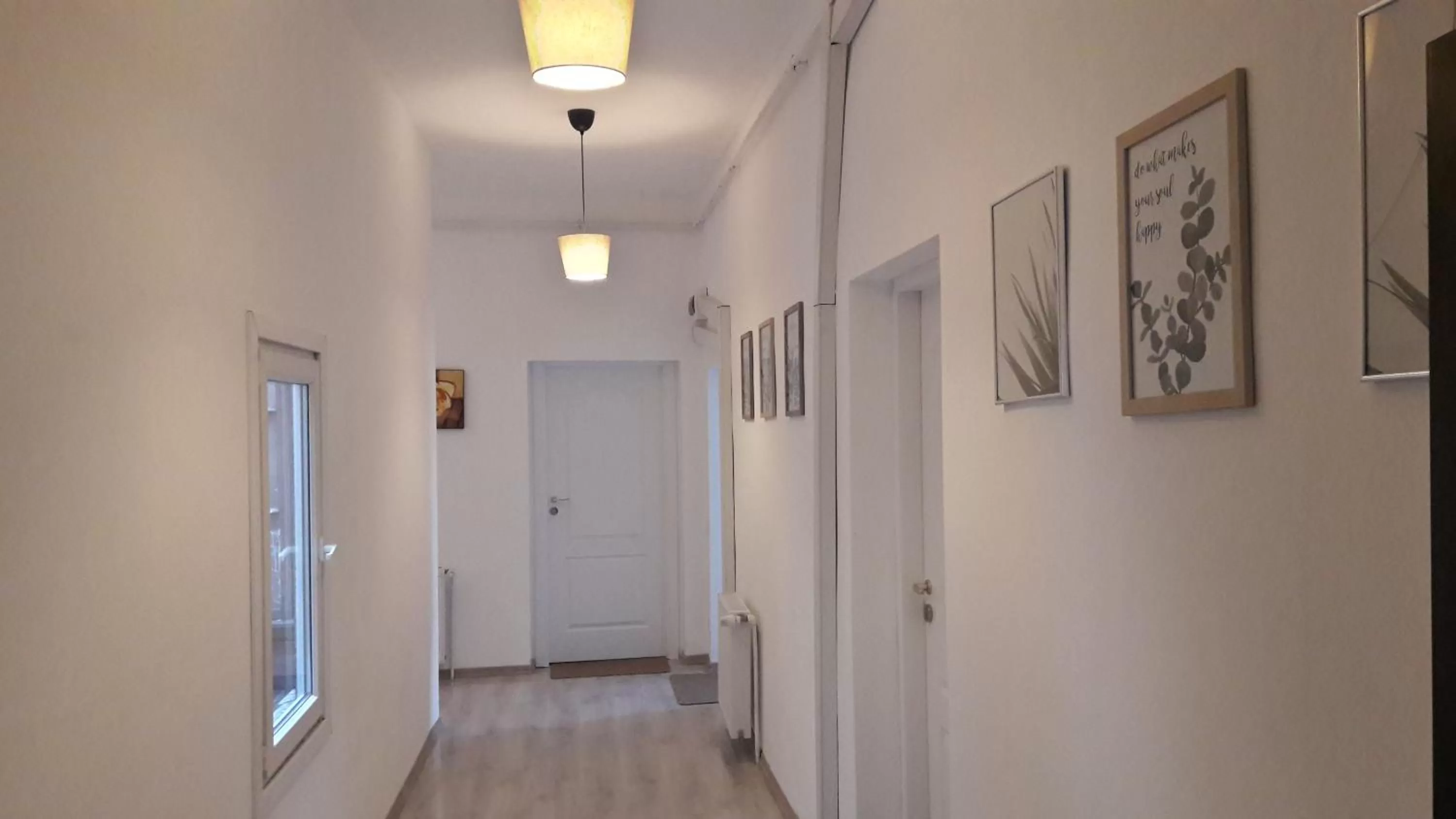 The Floor Piata Unirii